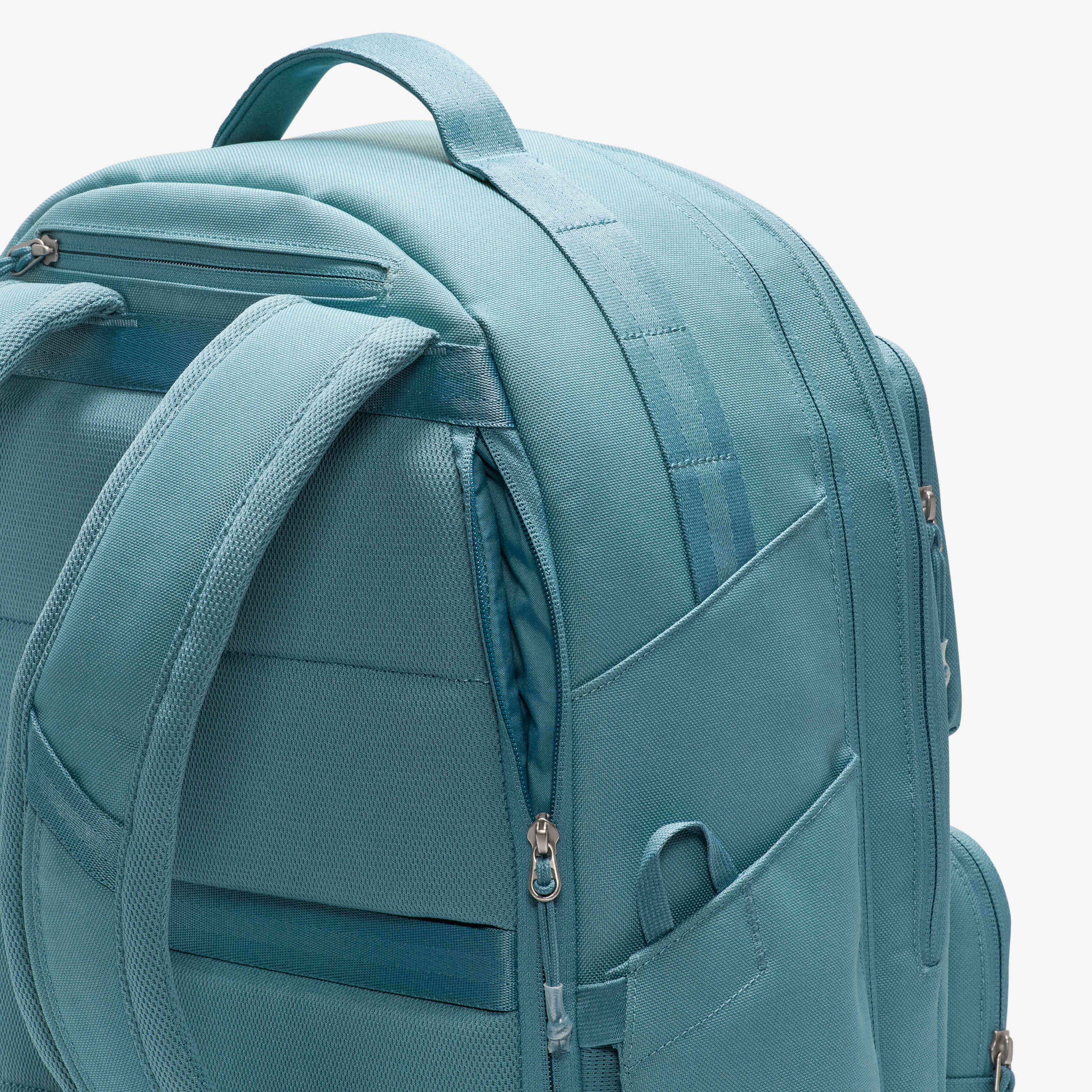 نايكي يوتليتي باور image number 9