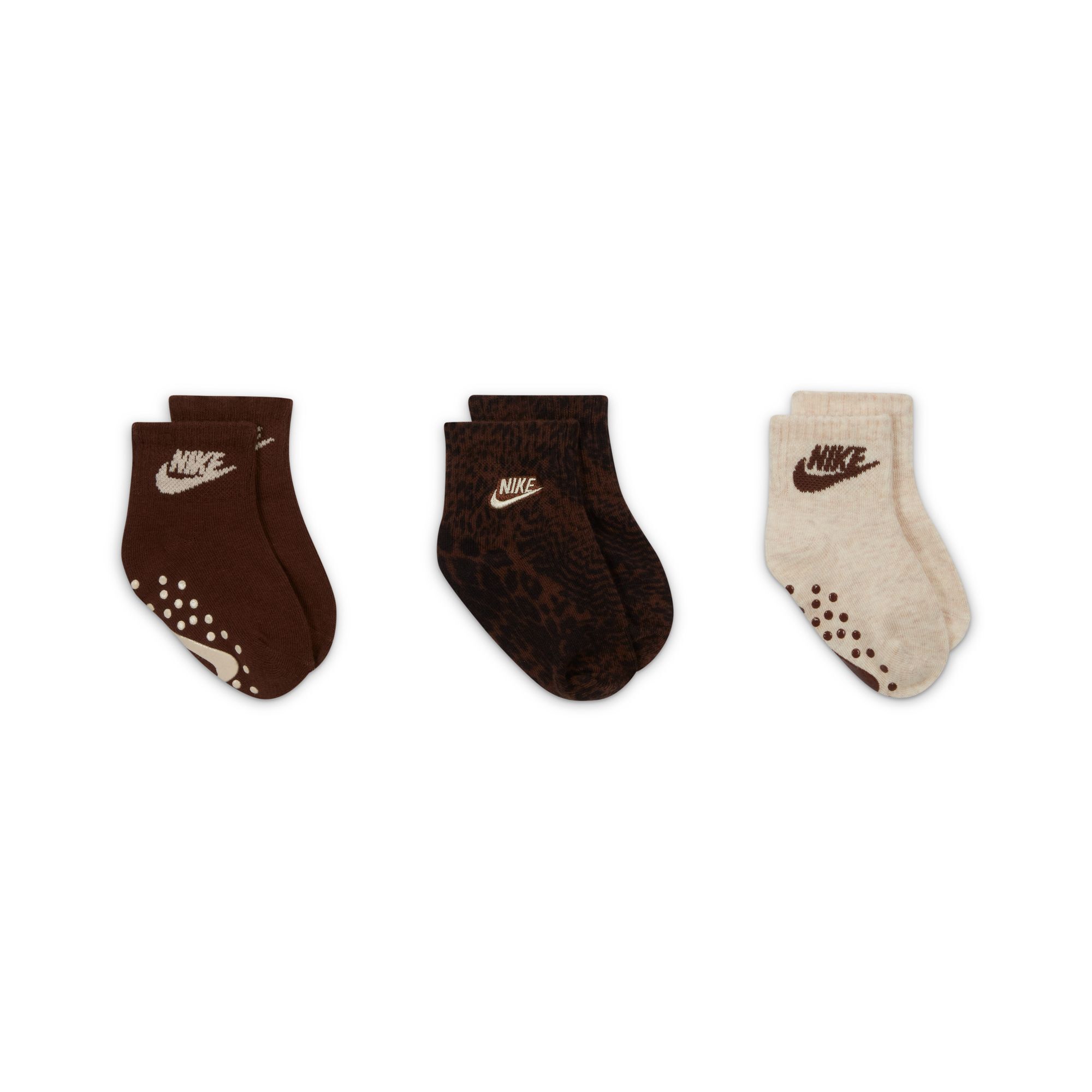 Nike Wild Side Grip Socks (3 Pairs) image number 2