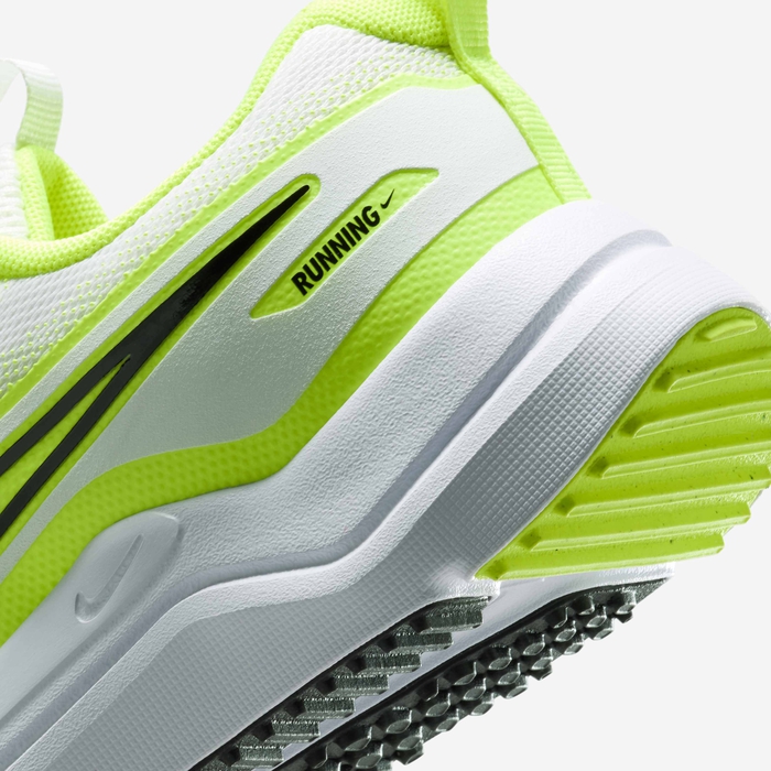 Nike Cosmic Runner image number 7 Nike Cosmic Runner image number 7