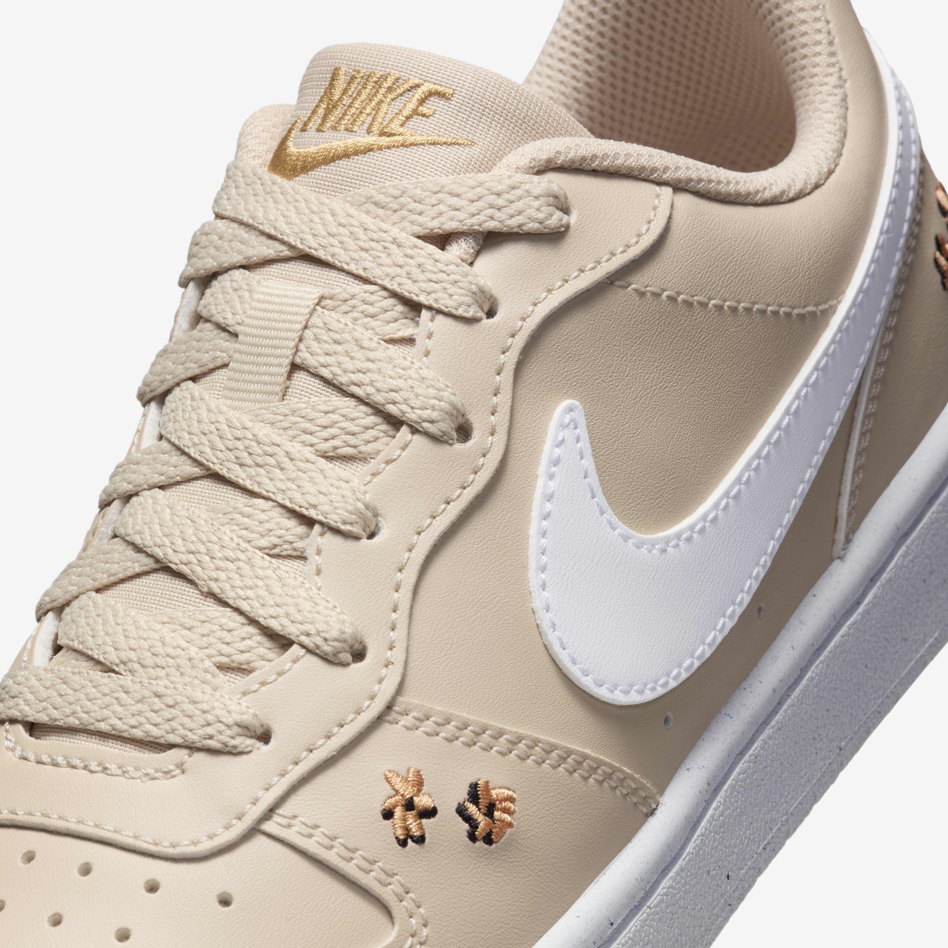 Nike court borough beige shop
