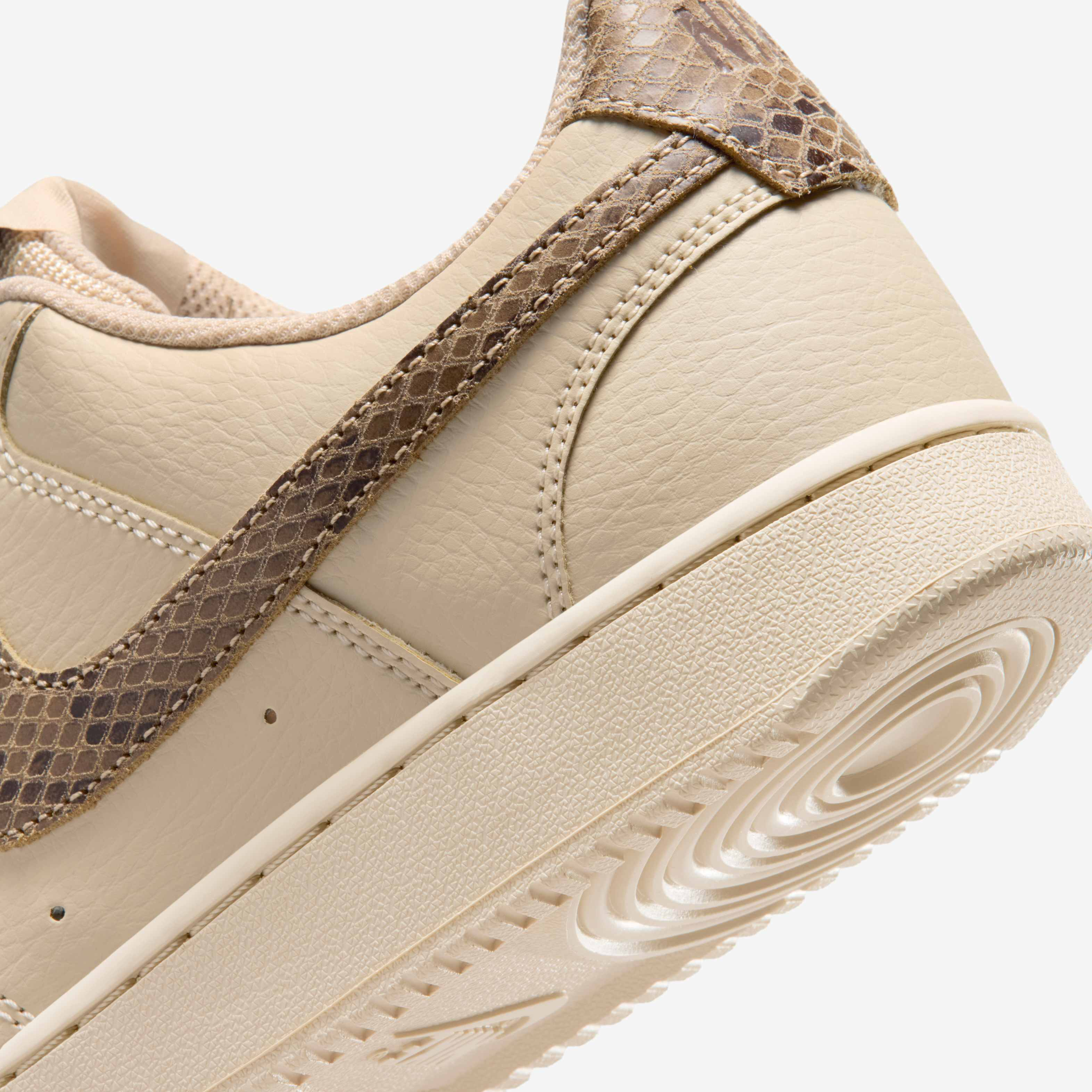 نايكي كورت فيجن لو بريميوم image number 7