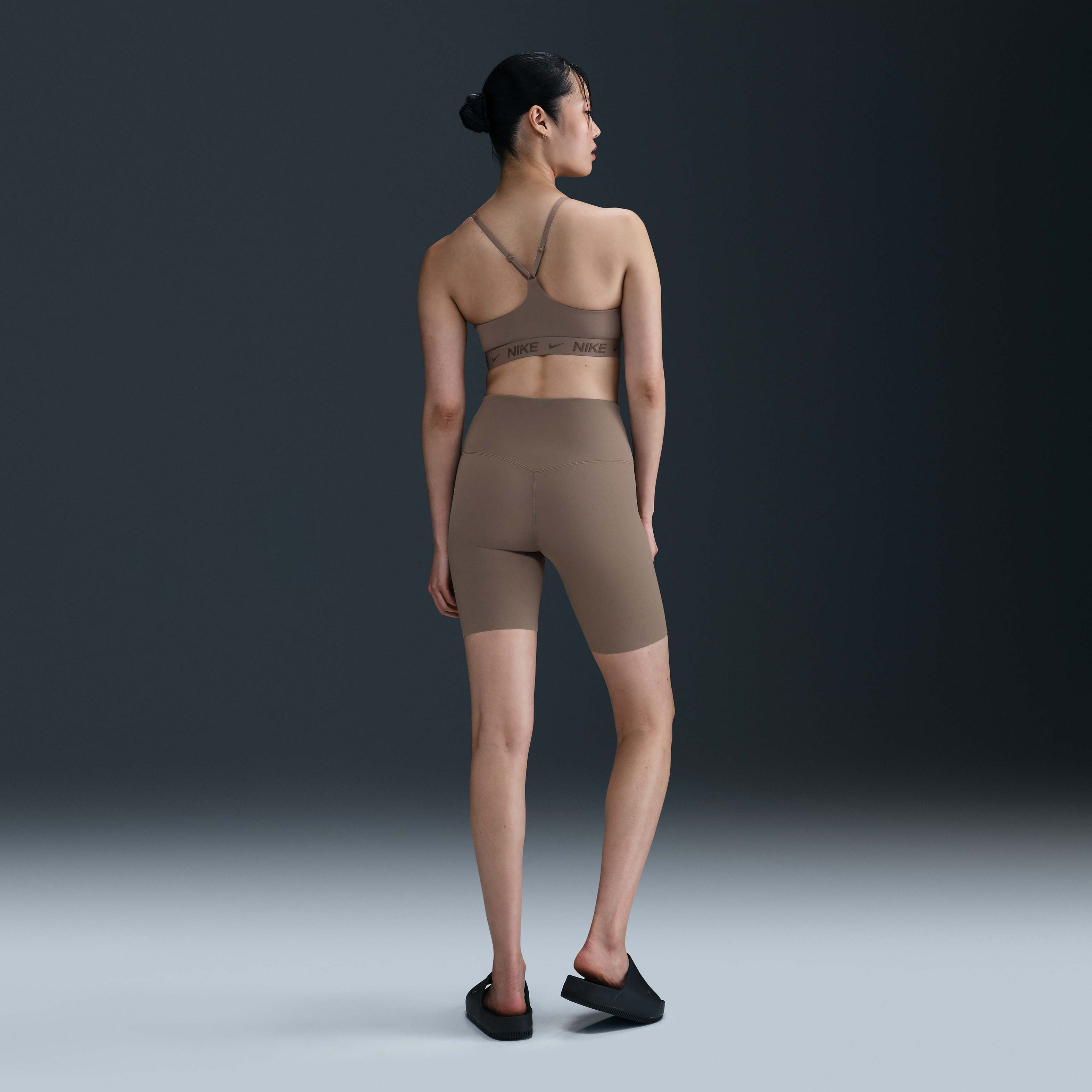 نايكي اندي بدعم خفيف image number 4