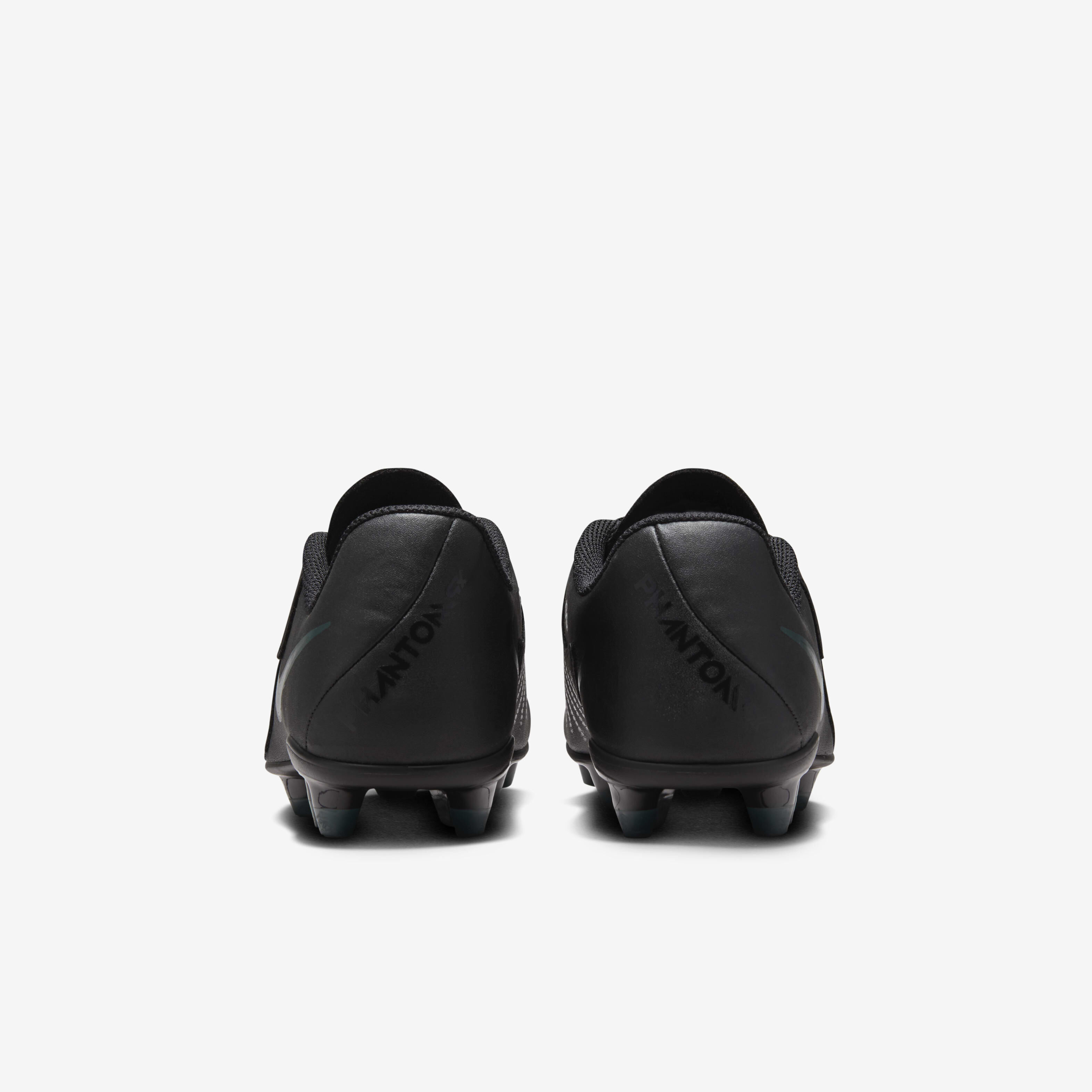 Nike Jr. Phantom GX 2 Club image number 5