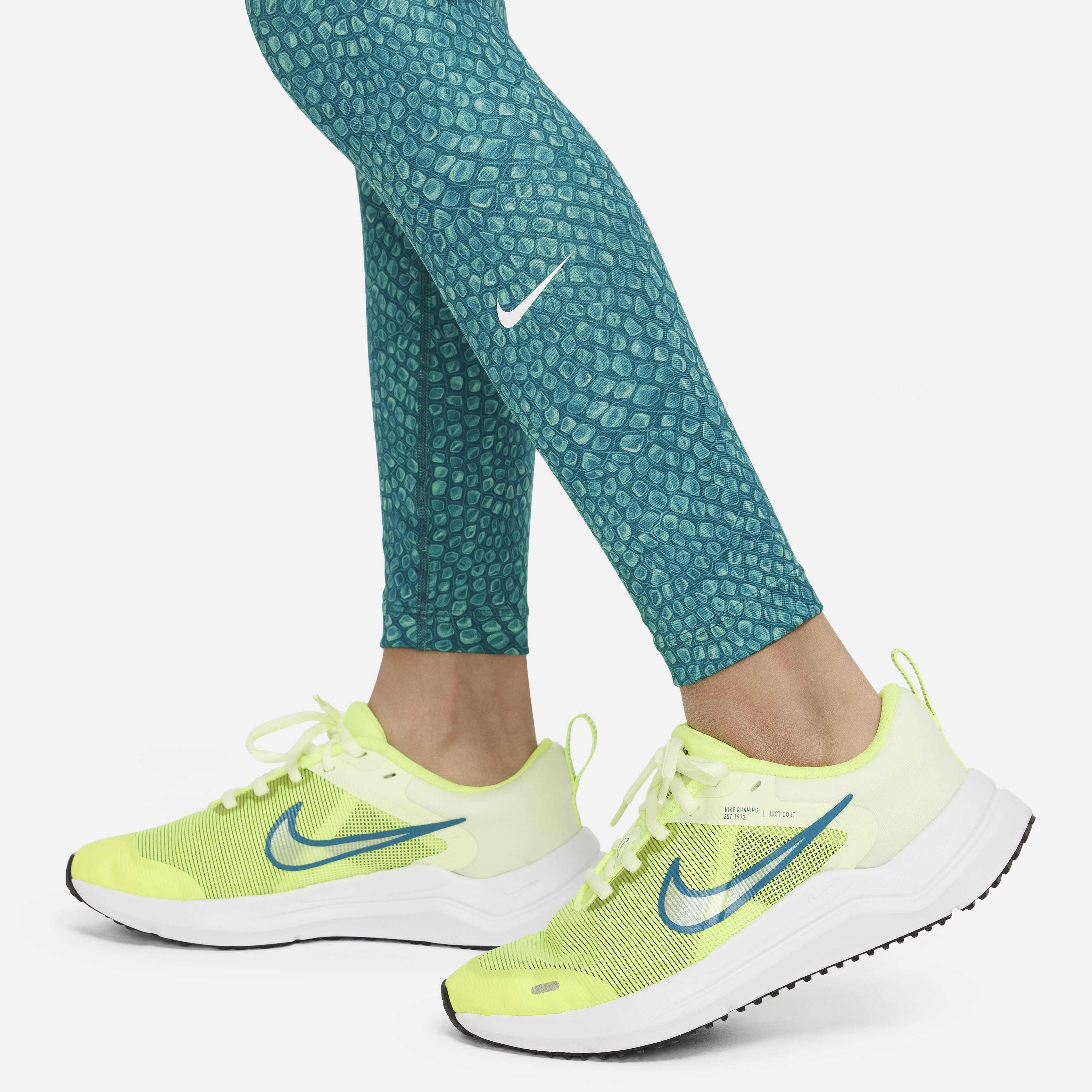 Nike Dri-FIT One image number 3