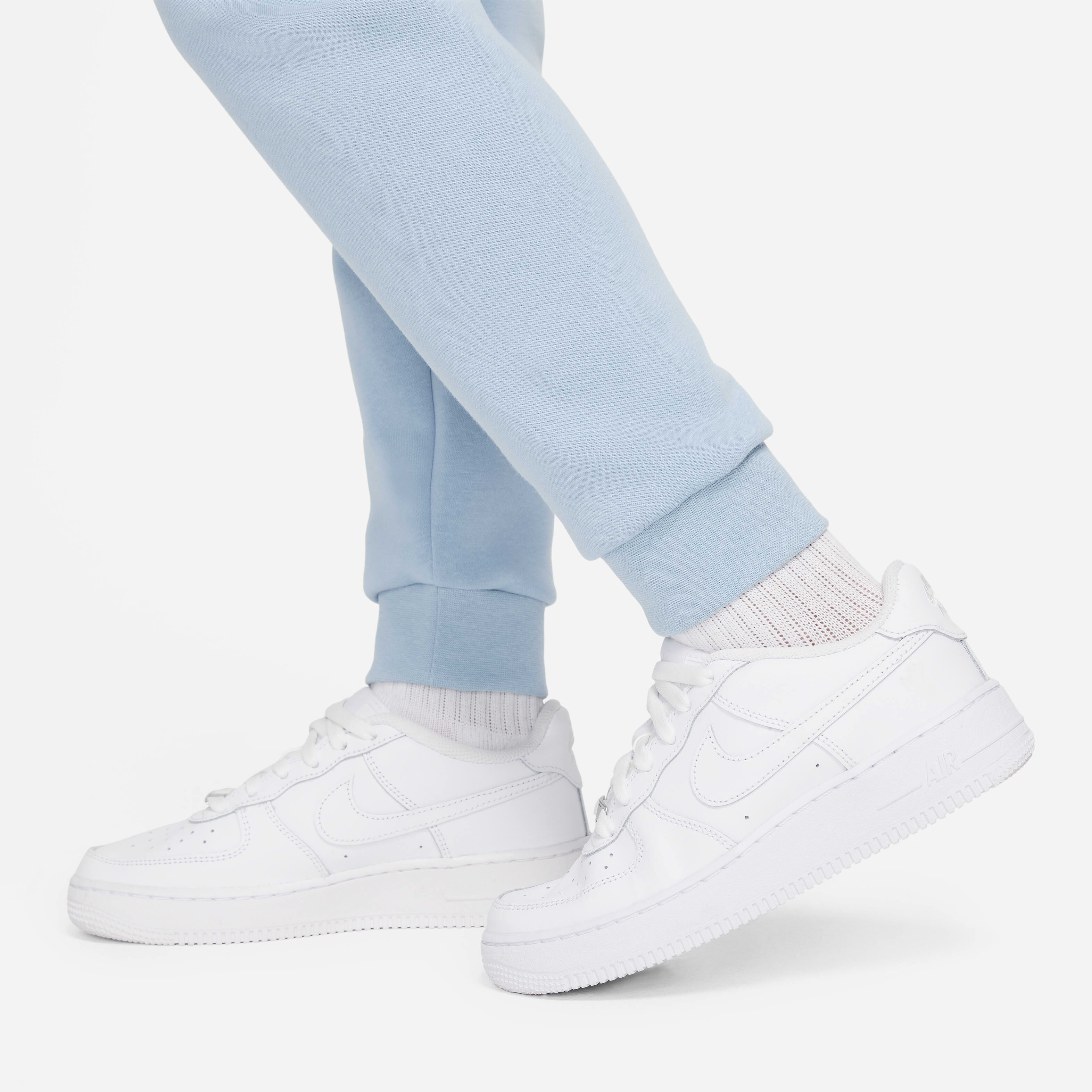 نايكي سبورتسوير كلوب فليس image number 3