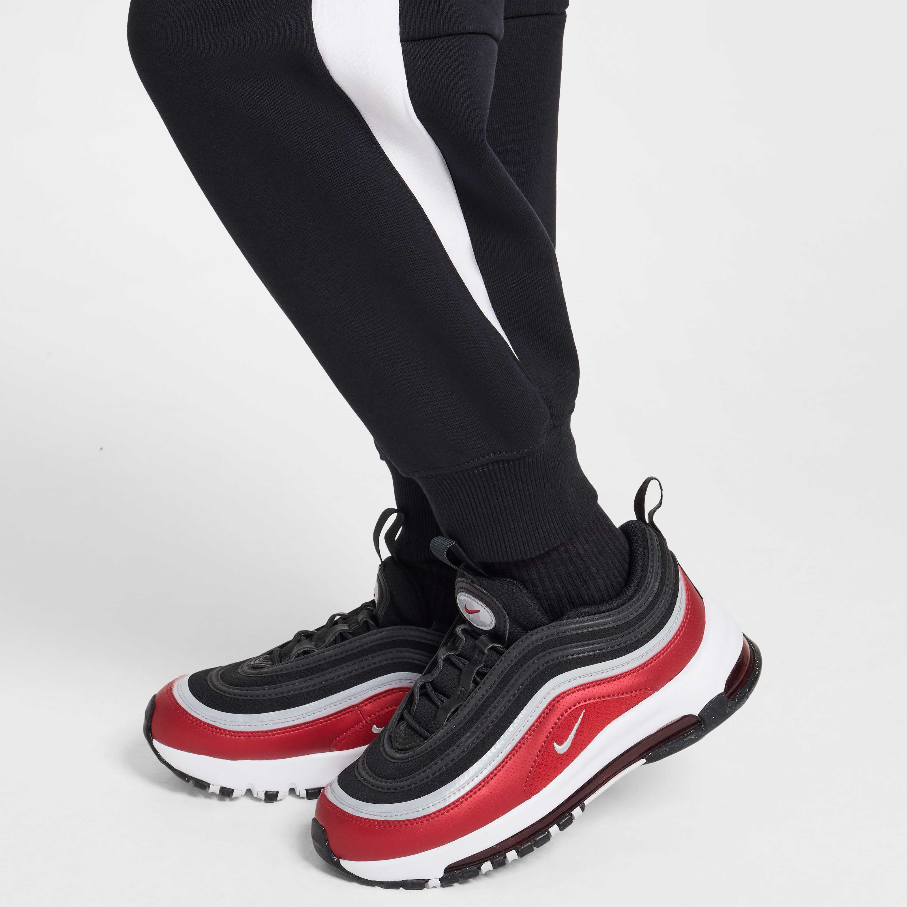 Nike Sportswear image number 14