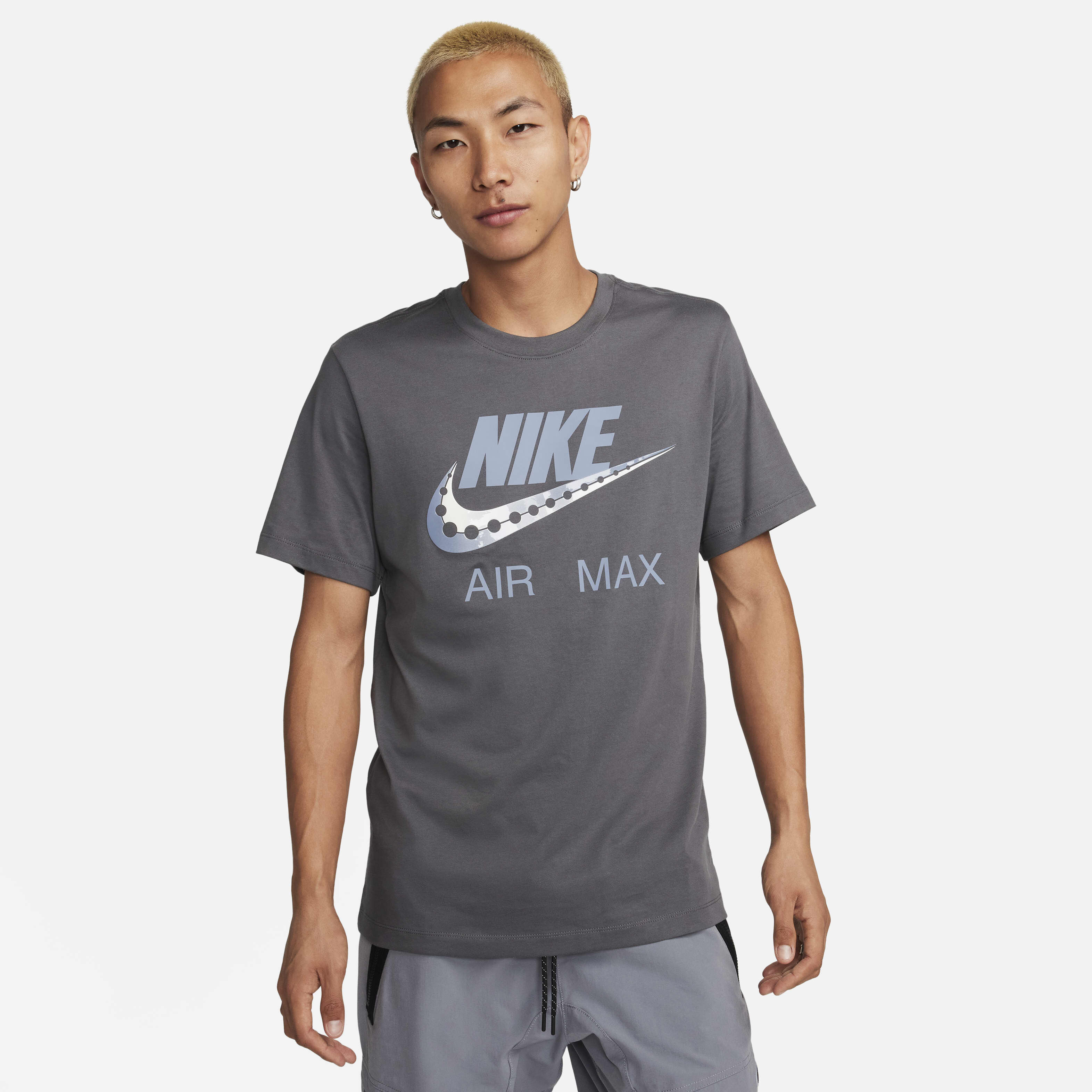 Buy Nike Sportswear Men s T Shirt Nike Qatar Official
