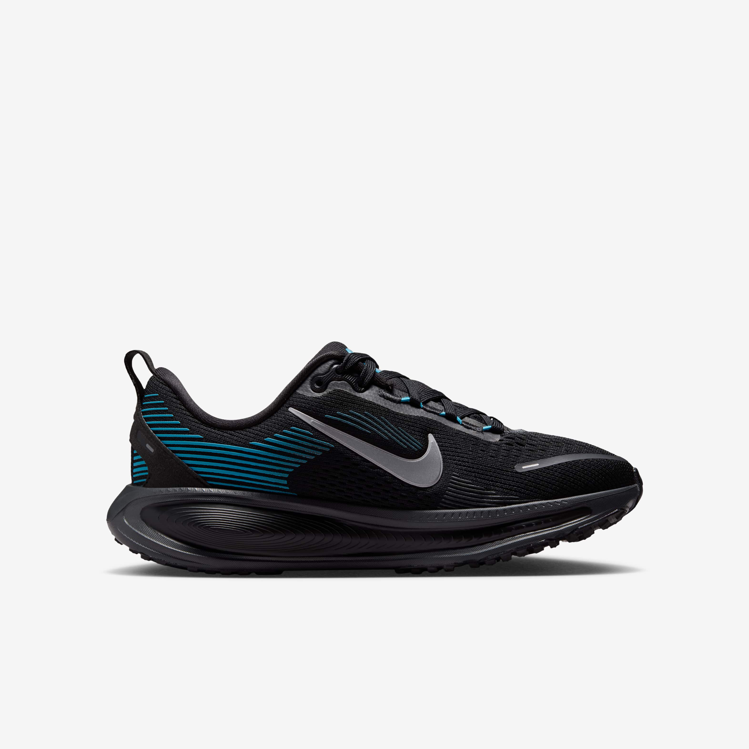 Nike Vomero 18 image number 2