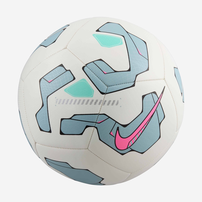 Nike Pitch image number 1 Nike Pitch image number 1