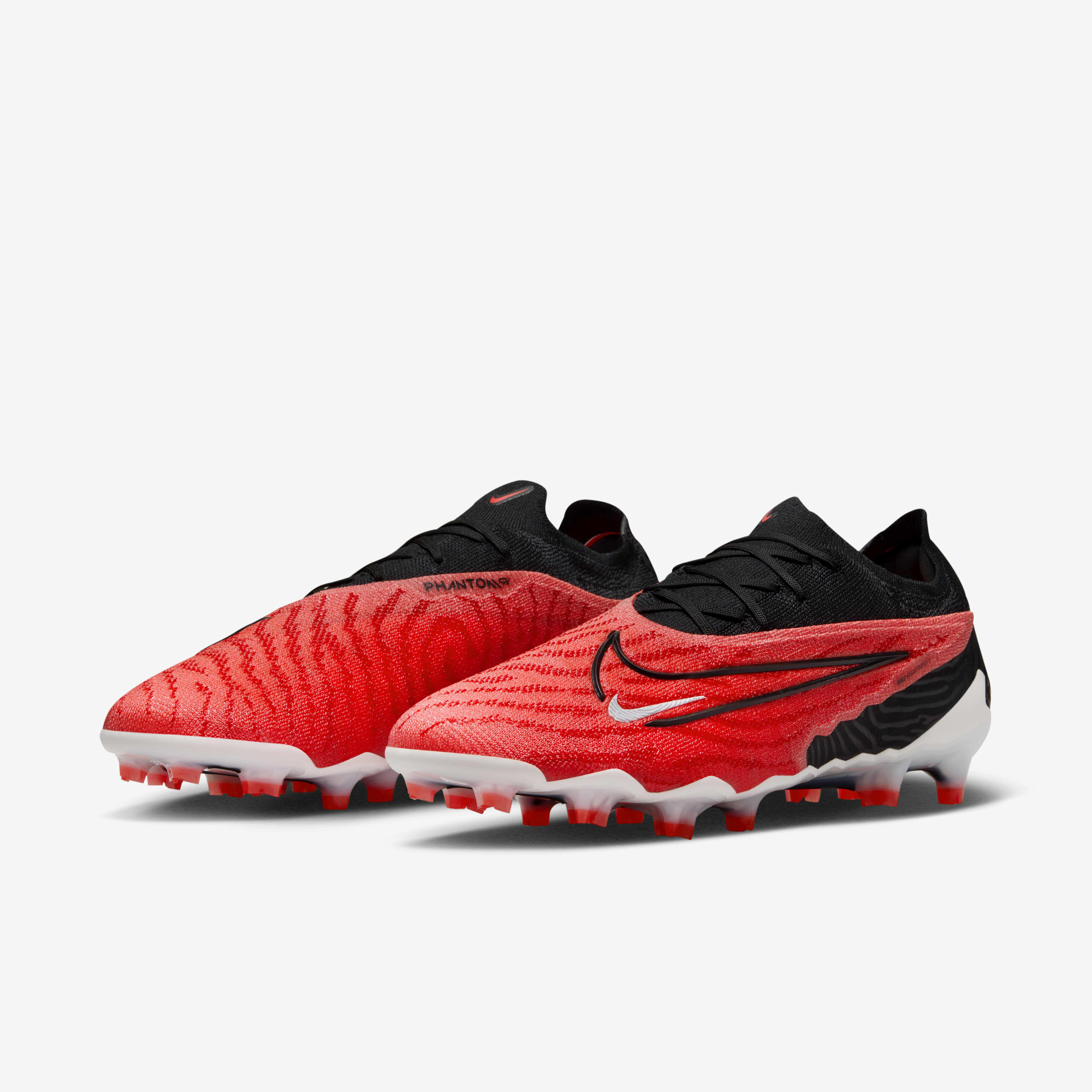 Buy Nike Phantom GX Elite Firm Ground Low Top Football Boot Nike Qatar Official