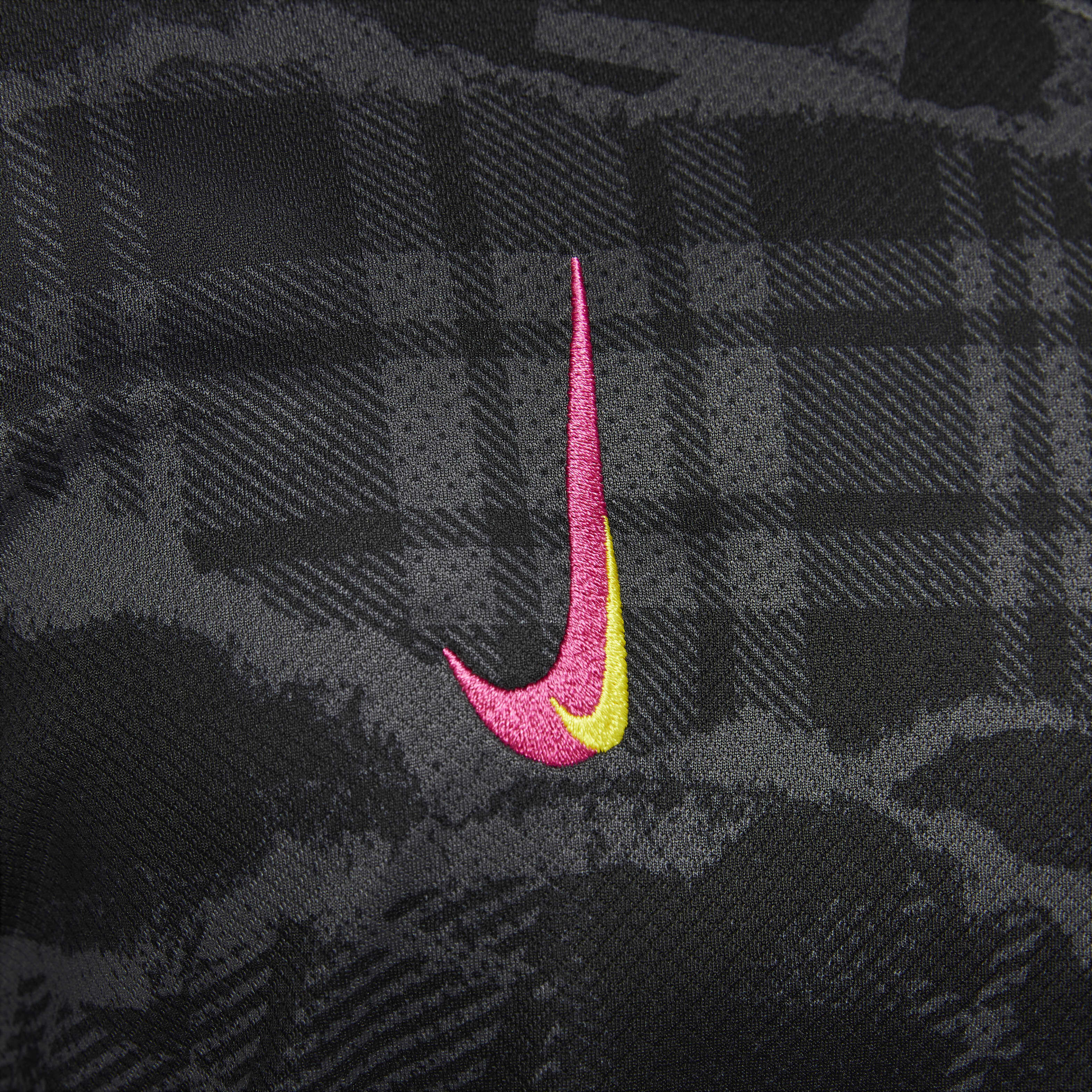 تشيلسي 2024/25 ستيديوم البديل image number 4