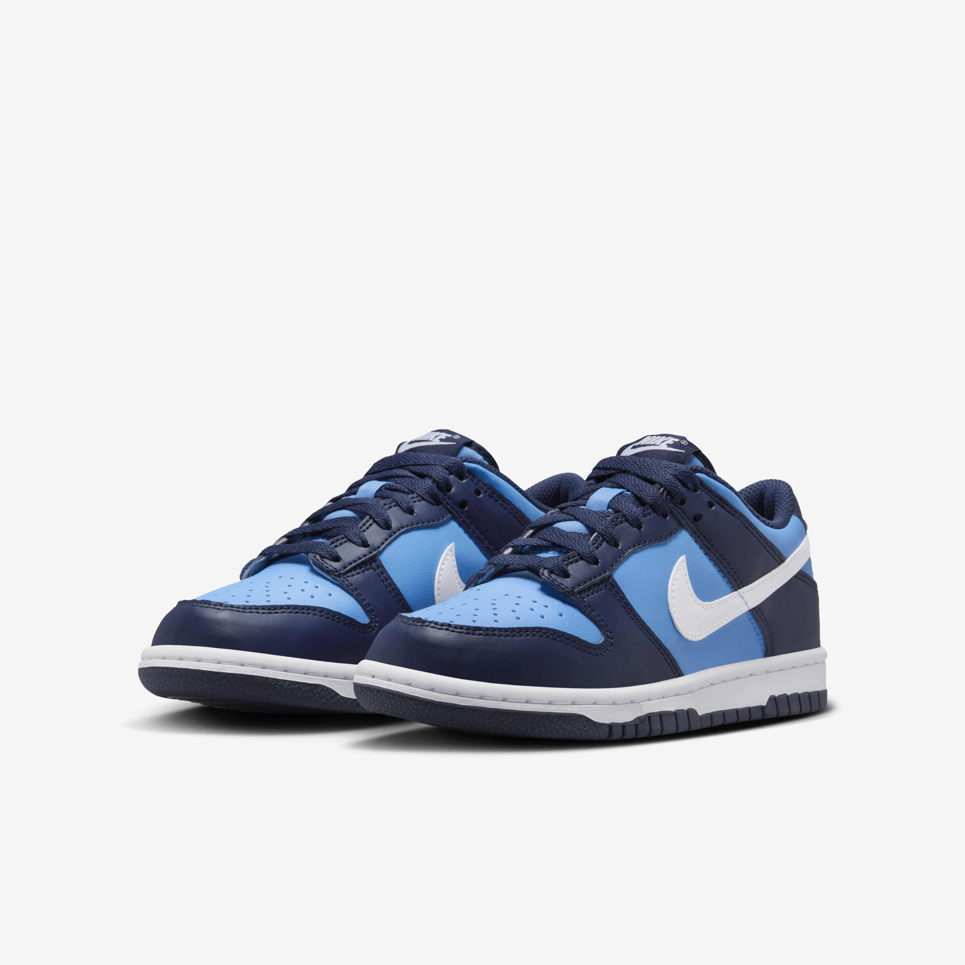Nike Dunk Low image number 4