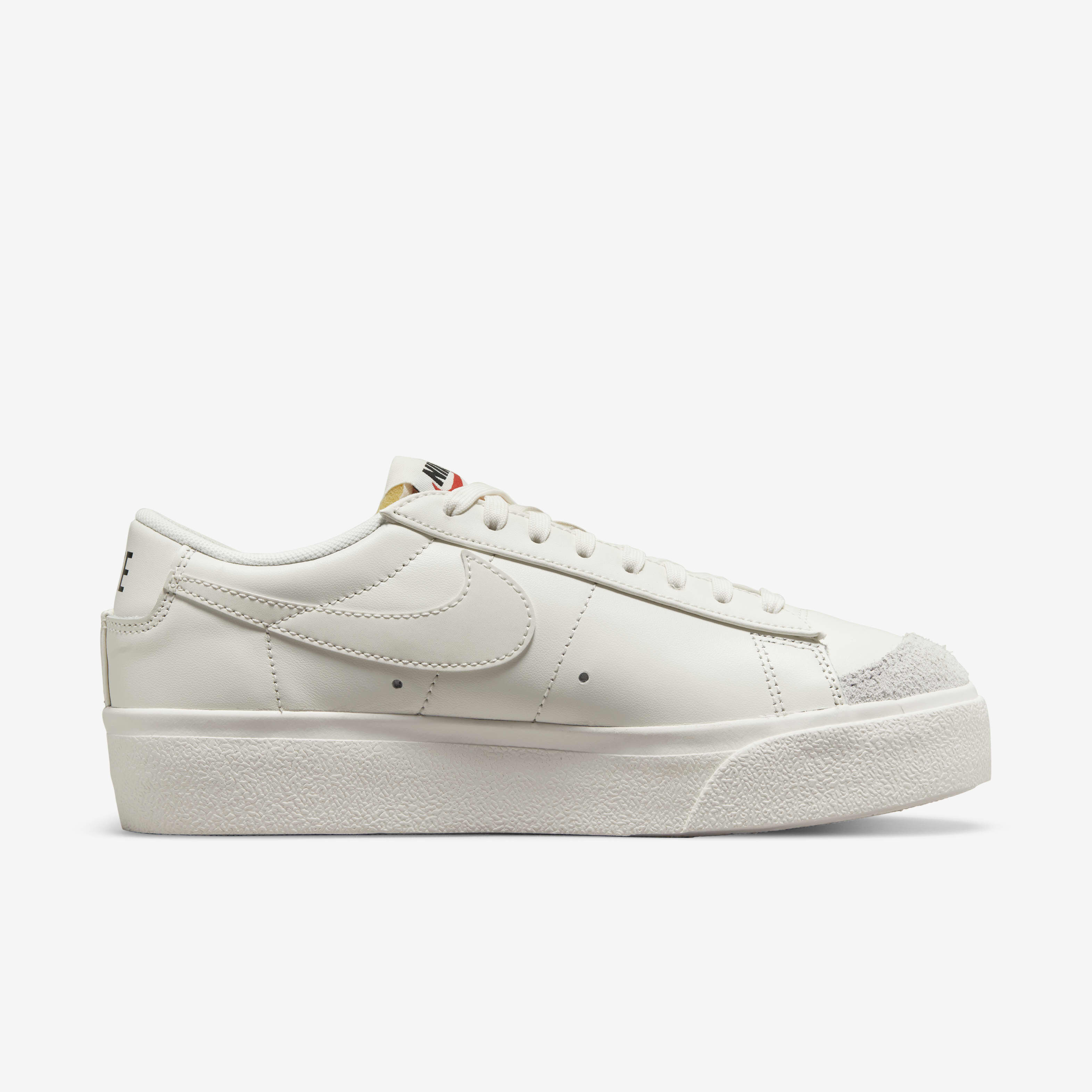 Nike Blazer Low Platform image number 3
