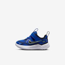 Nike Cosmic Runner
