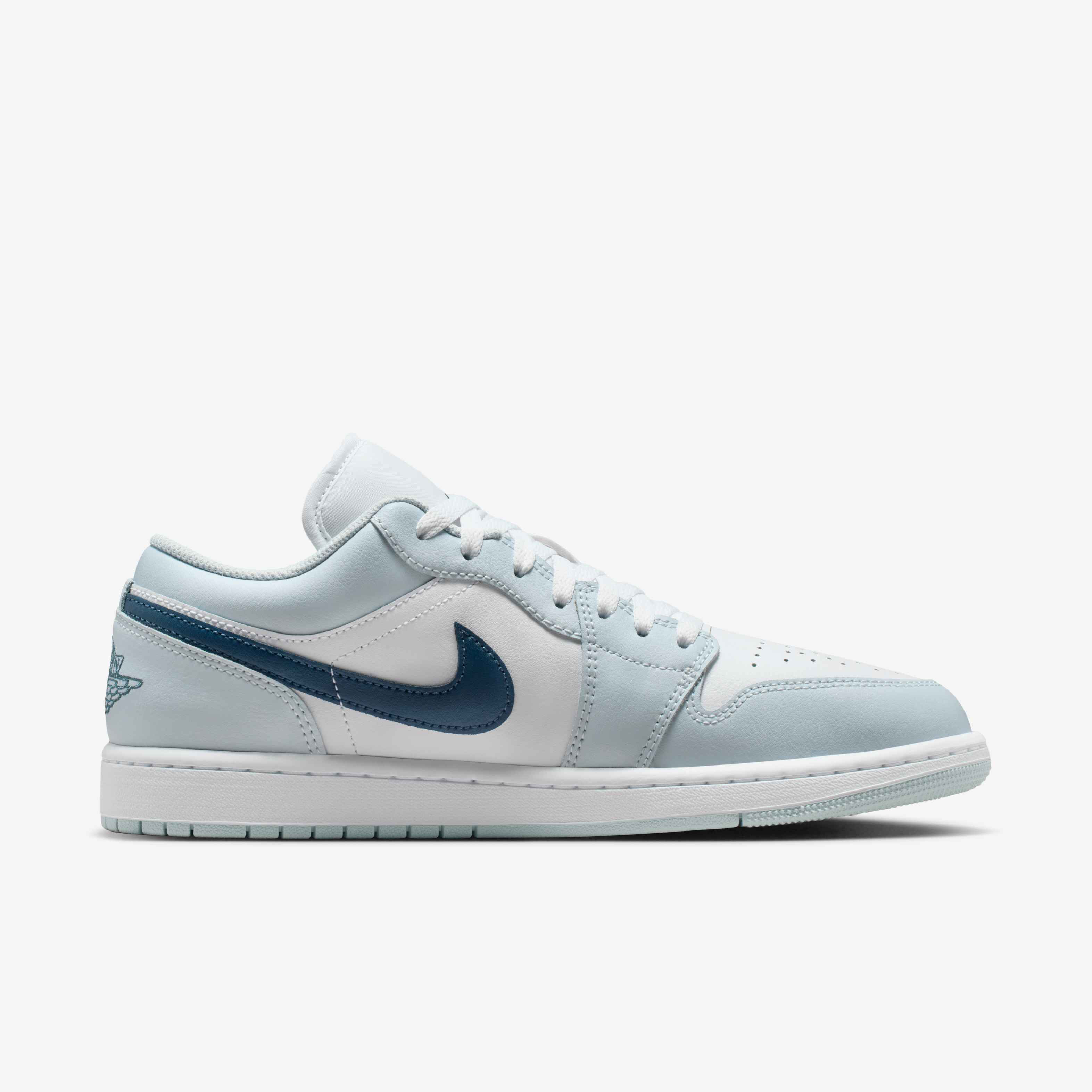 اير جوردن 1 لو image number 2