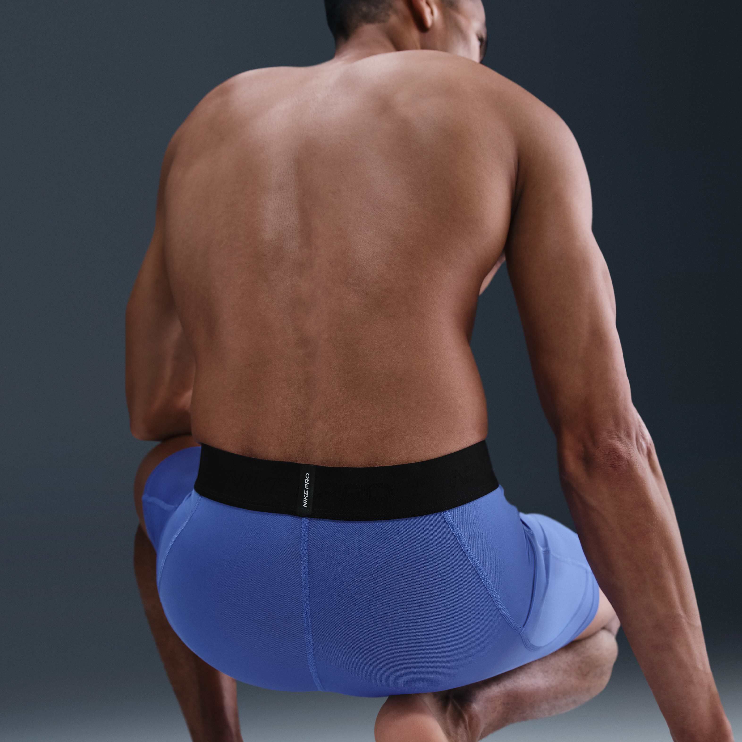 نايكي برو image number 2