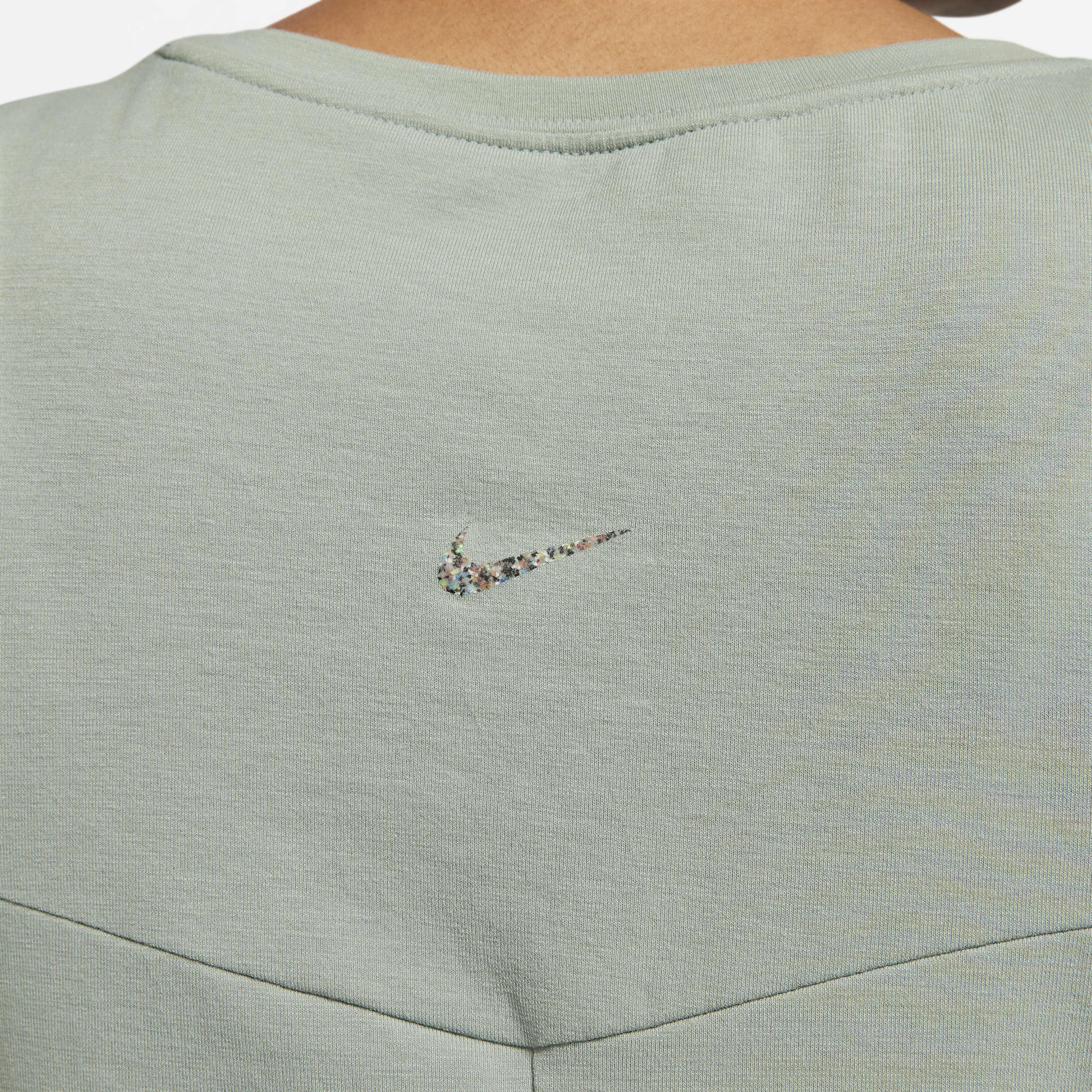 Nike Yoga Dri-FIT image number 3