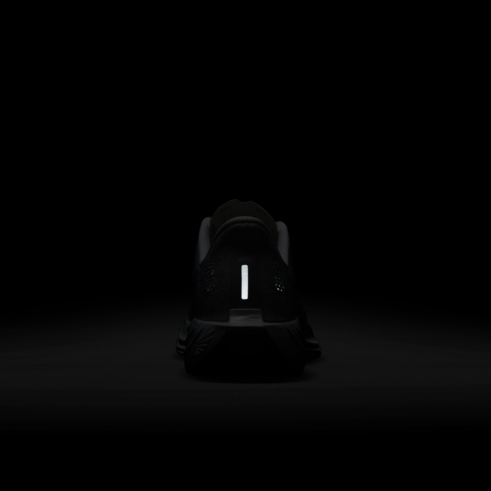 نايكي بيجاسوس بلس image number 9 نايكي بيجاسوس بلس image number 9