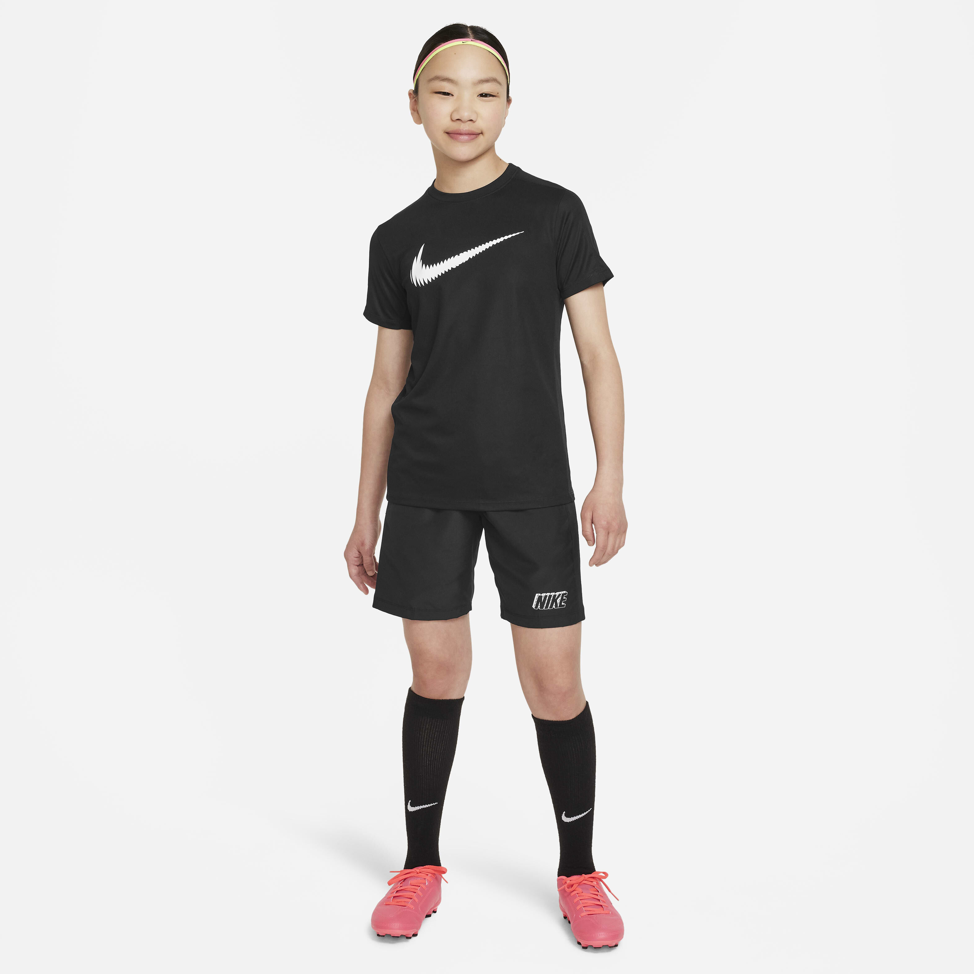 Nike Trophy23 image number 3