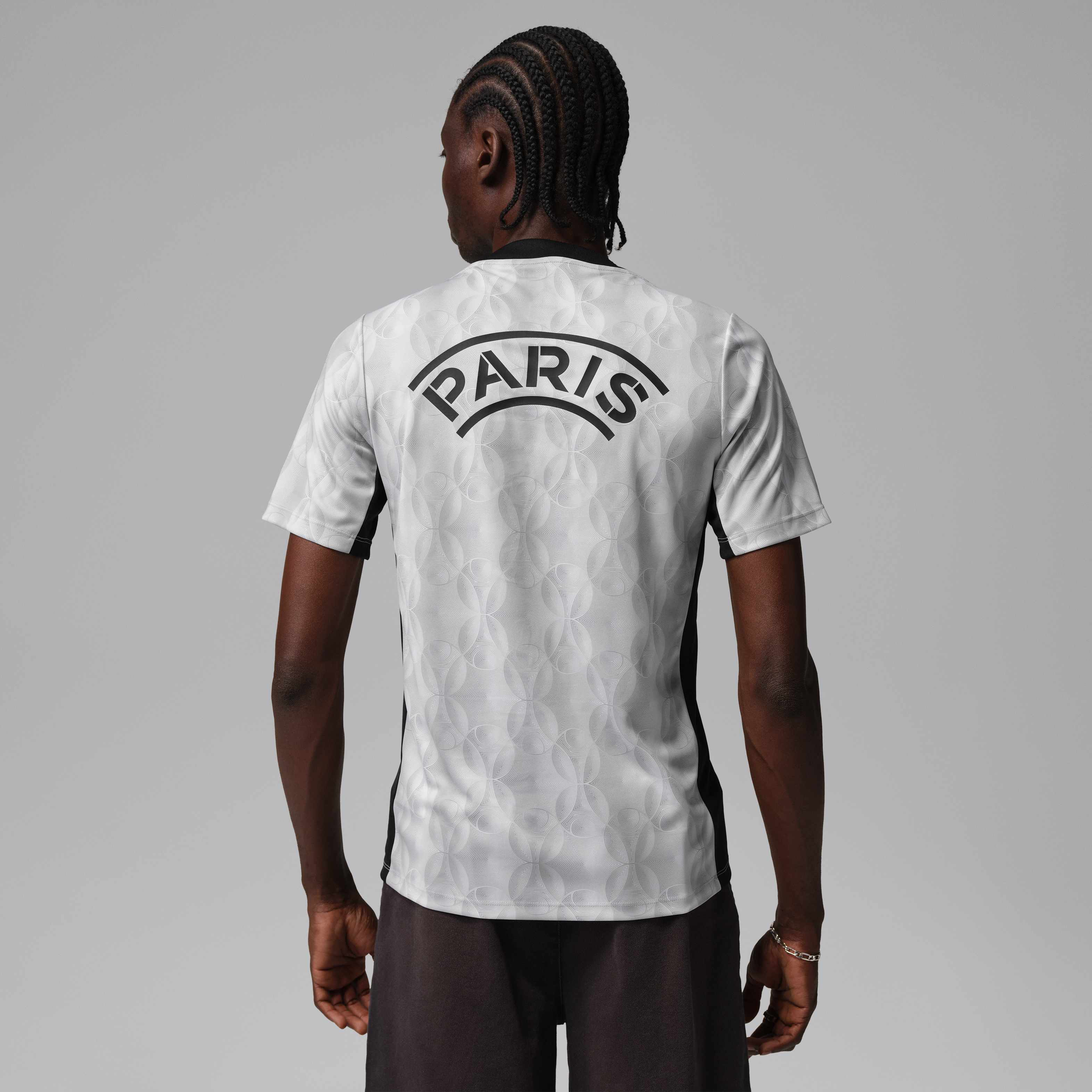 Paris Saint-Germain Academy Pro Night Edition image number 1