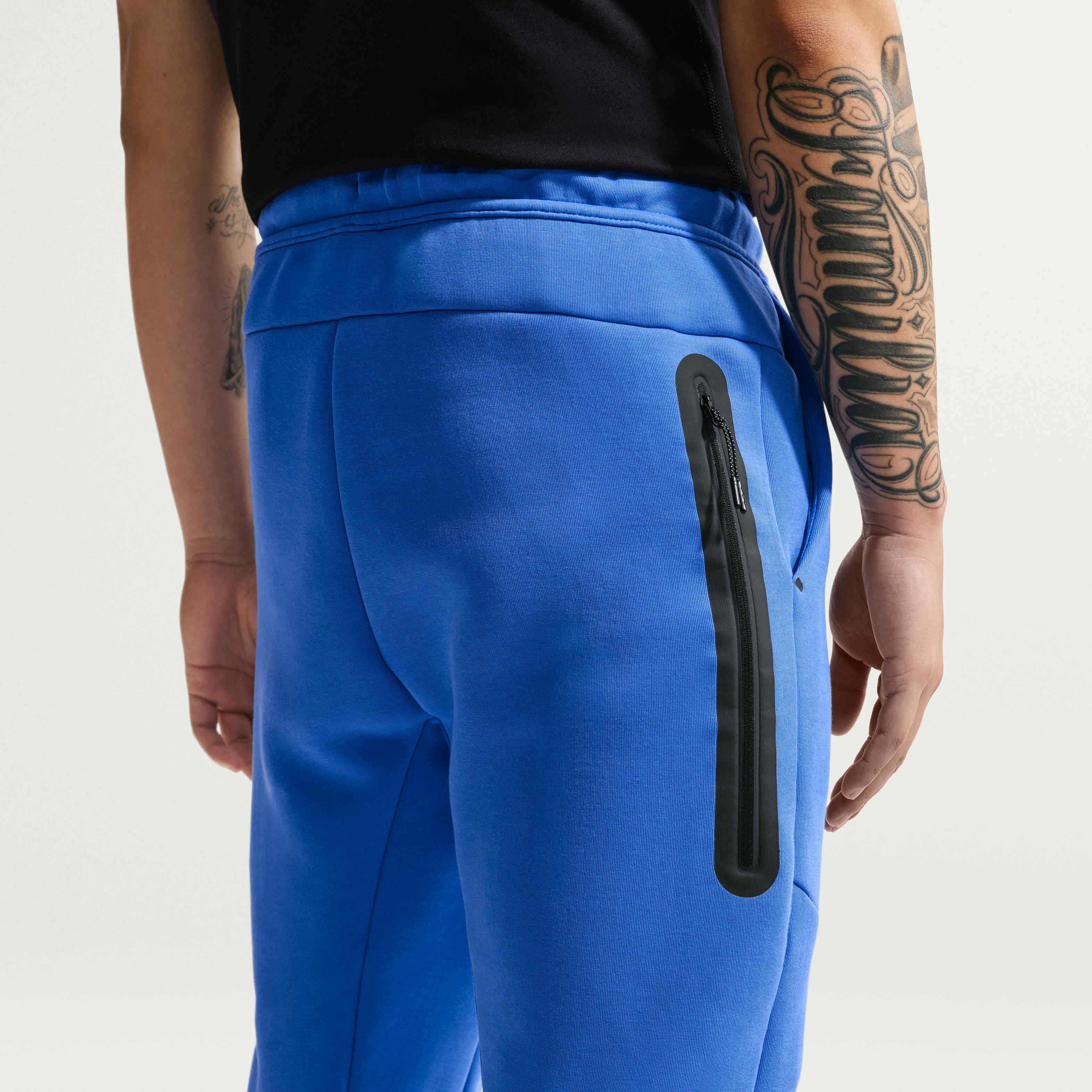 Nike Tech image number 2