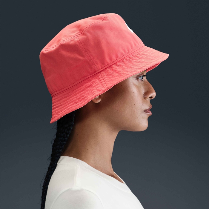 Nike Apex image number 3 Nike Apex image number 3