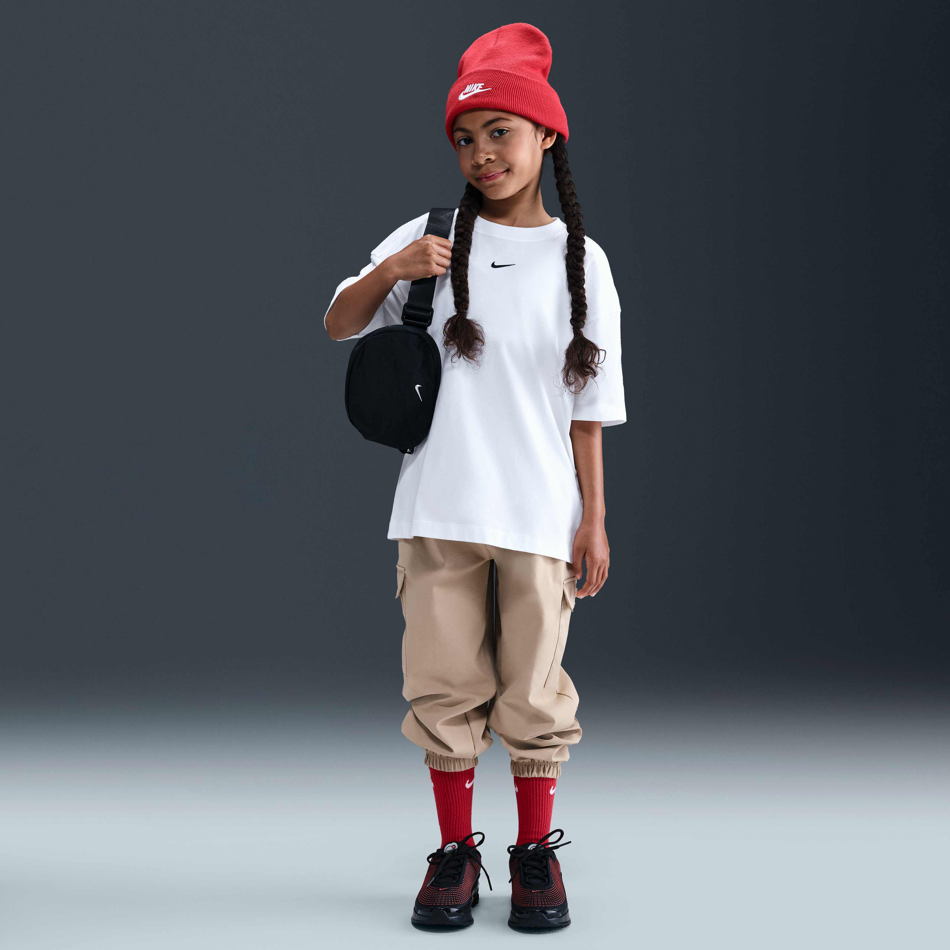 Buy Nike Sportswear Older Kids' (Girls') Oversized T-Shirt