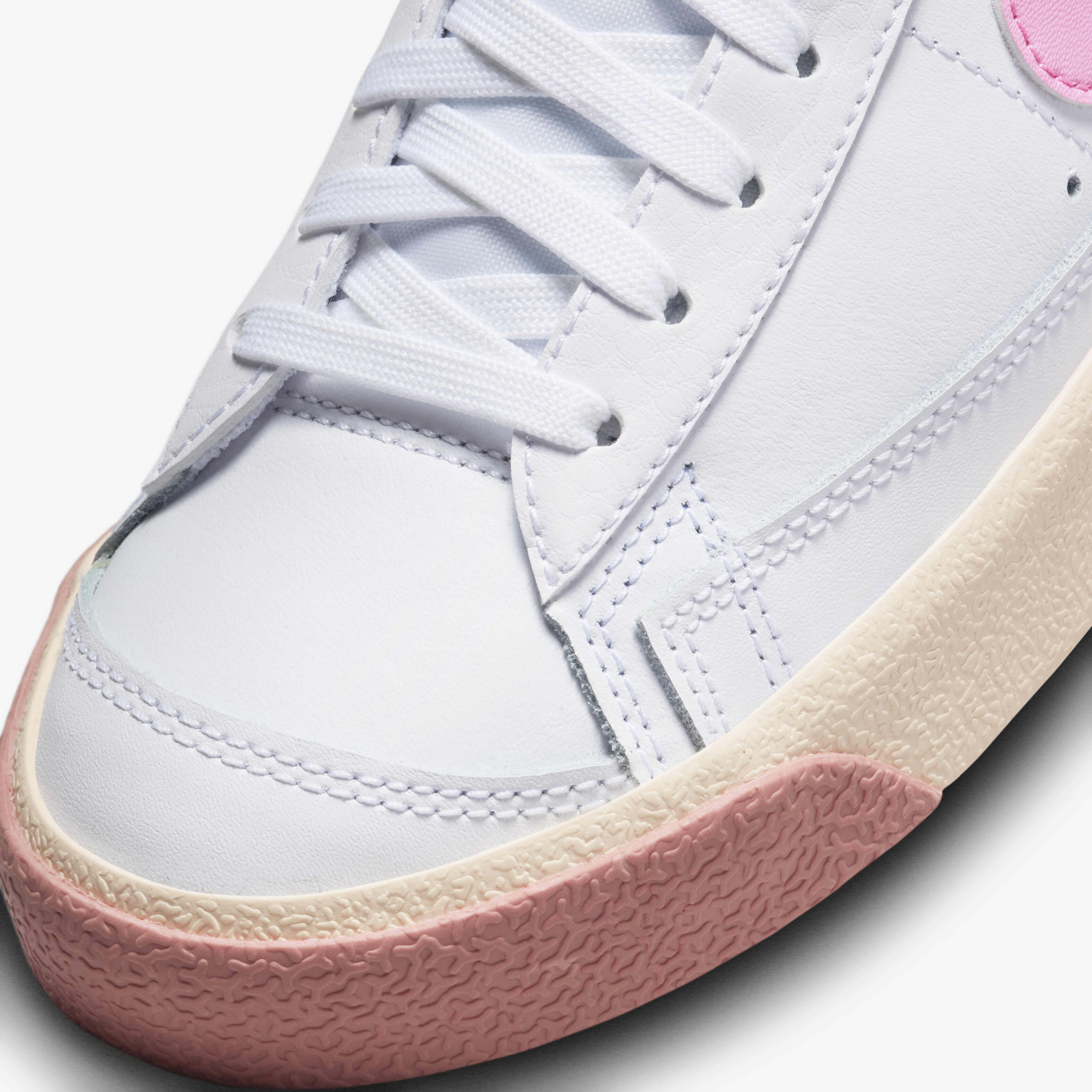 نايكي بليزر ميد '77 image number 6