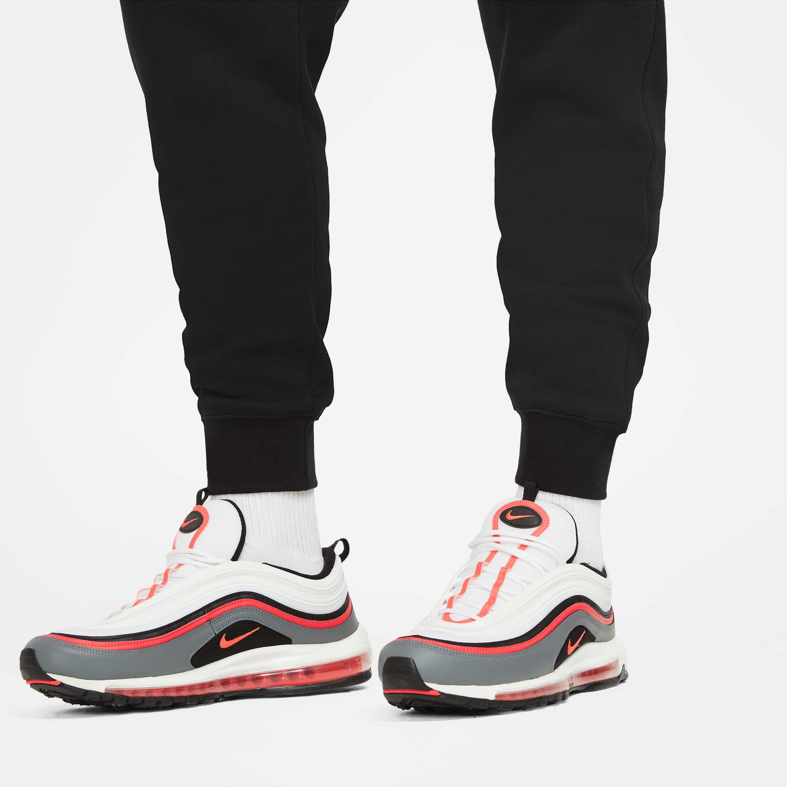 نايكي سبورتسوير كلوب فليس image number 13