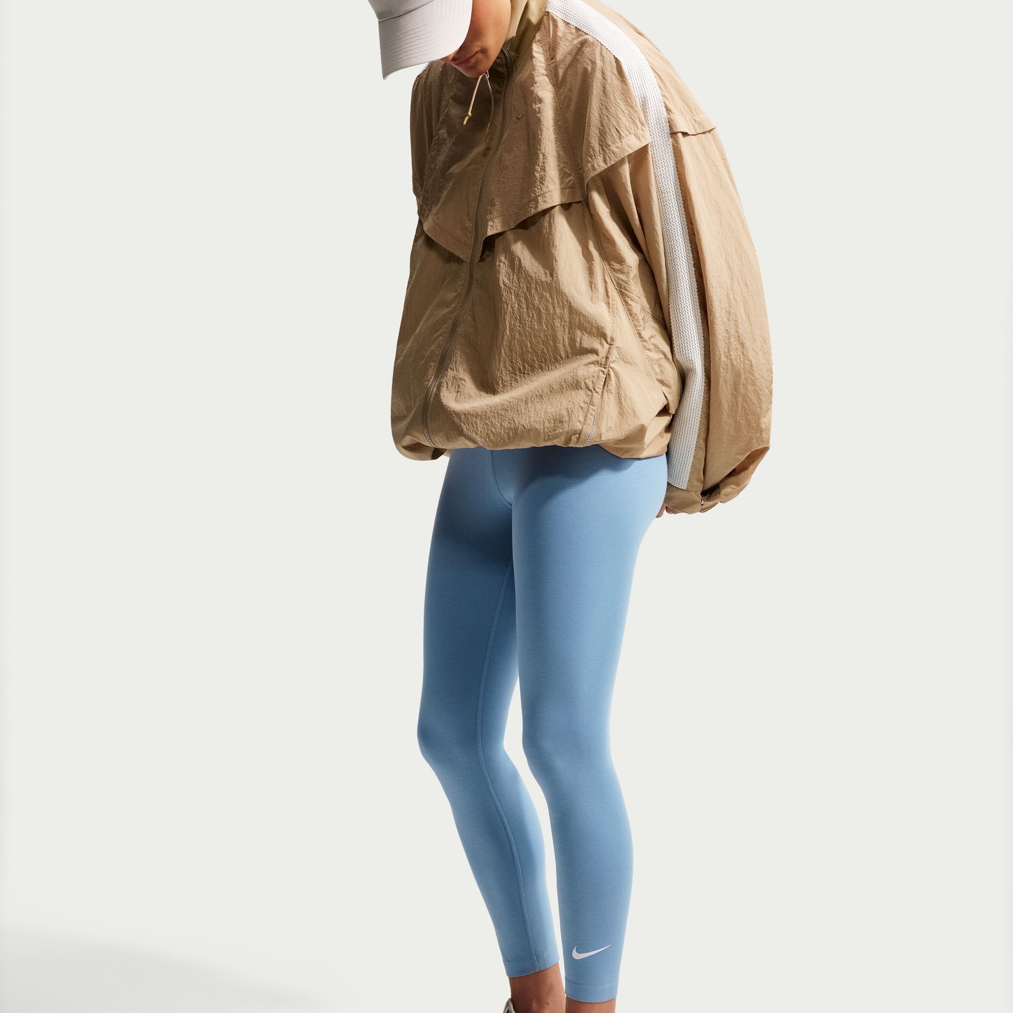 Nike Sportswear Classic image number 4