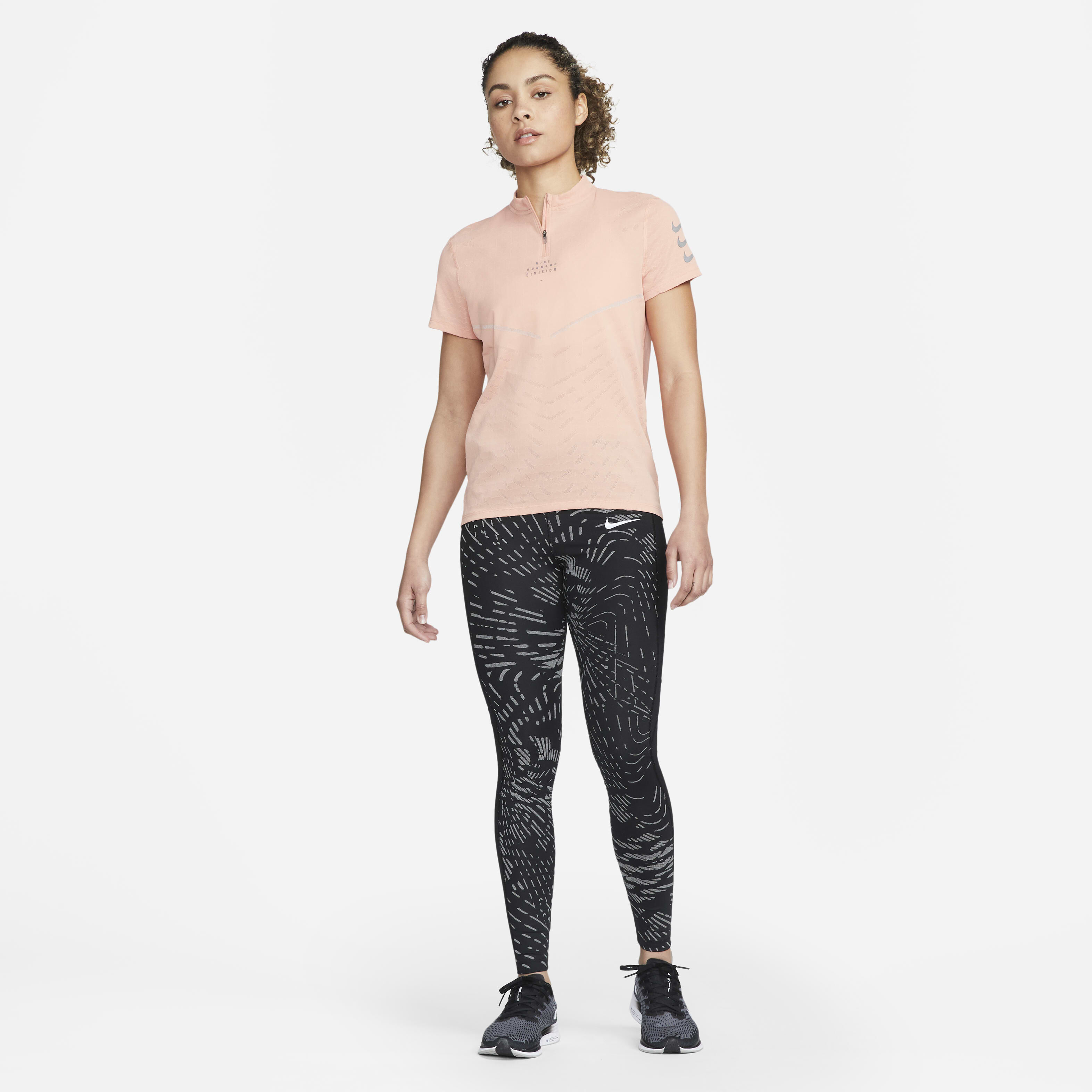Nike Dri-FIT ADV Run Division image number 5