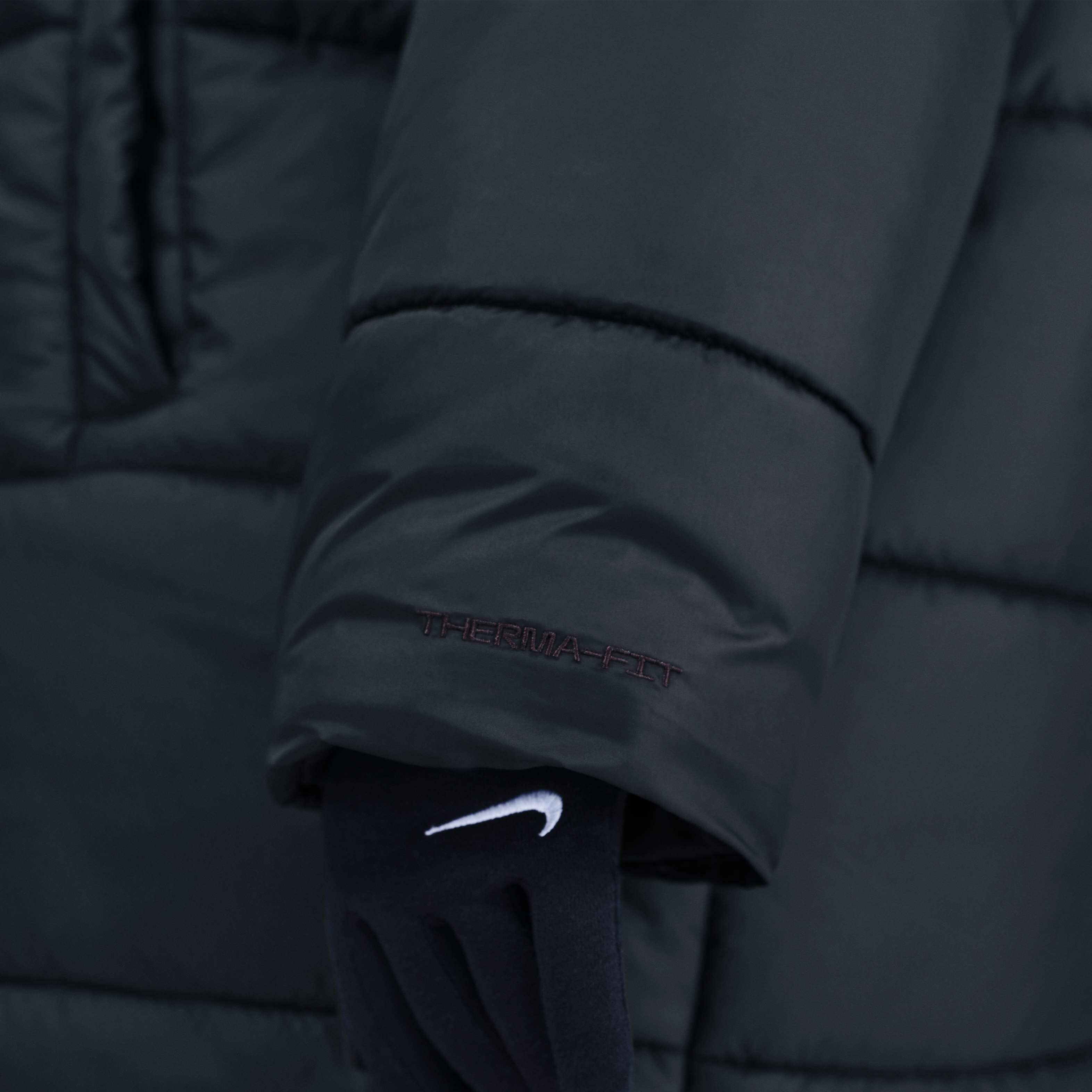 Nike Sportswear Classic image number 5