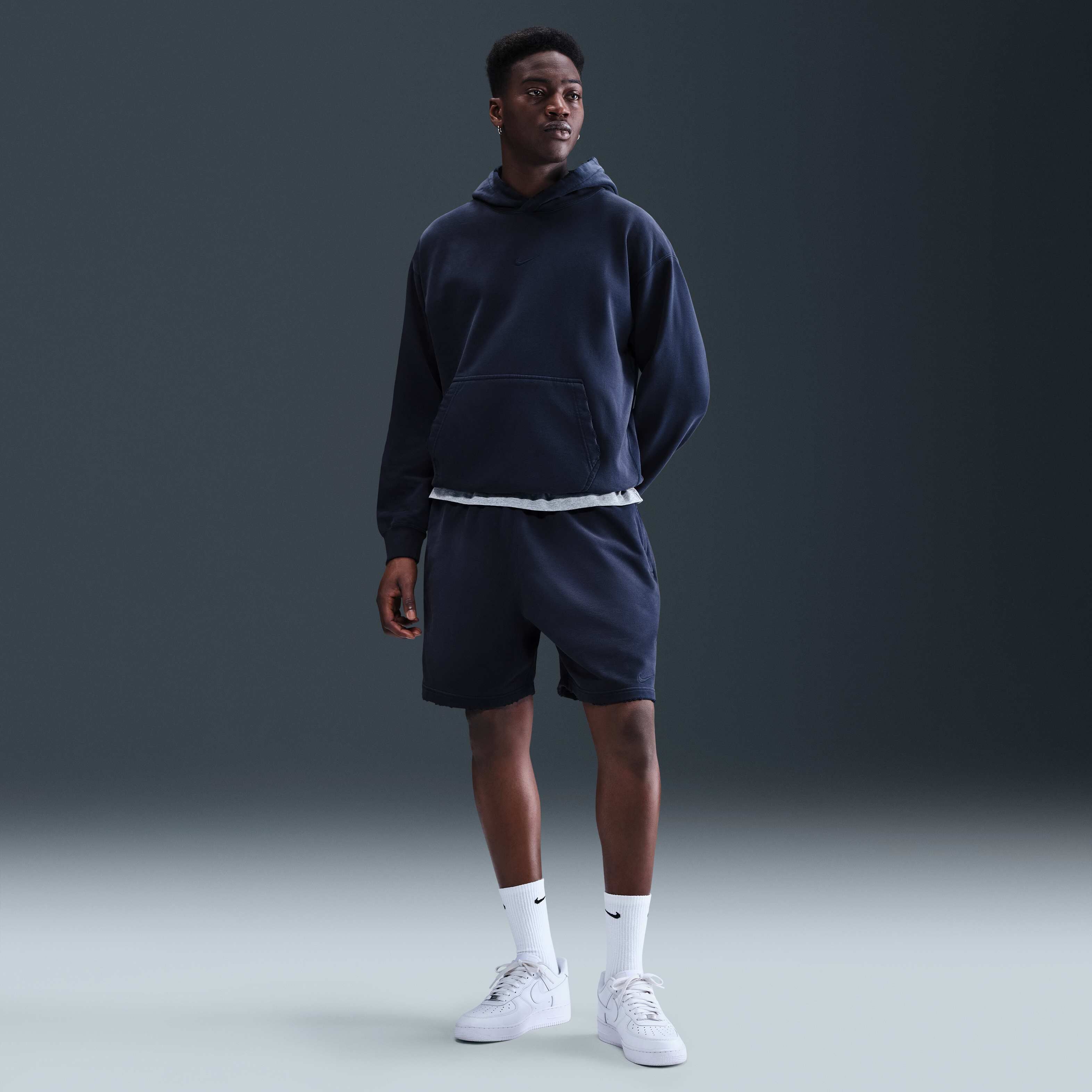 Nike Solo Swoosh image number 3