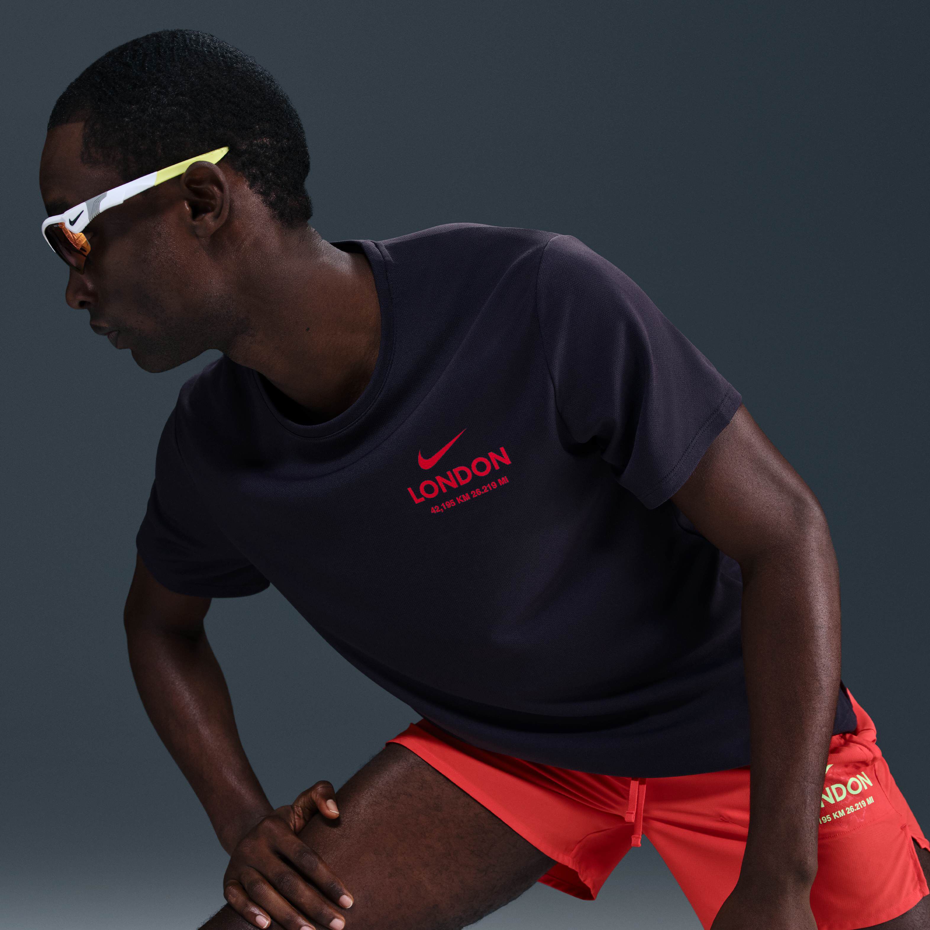 Nike Miler image number 2