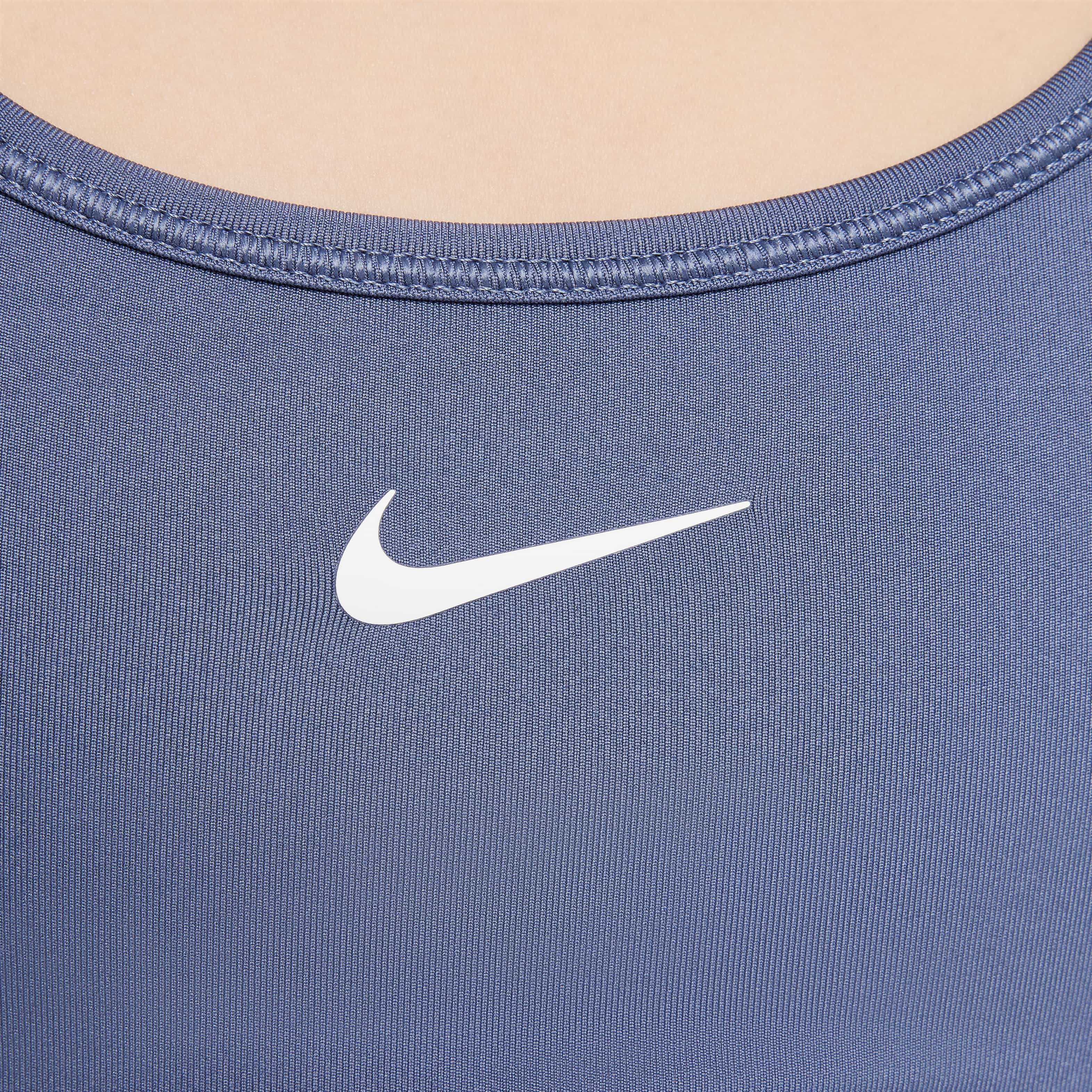 Nike Swoosh image number 3