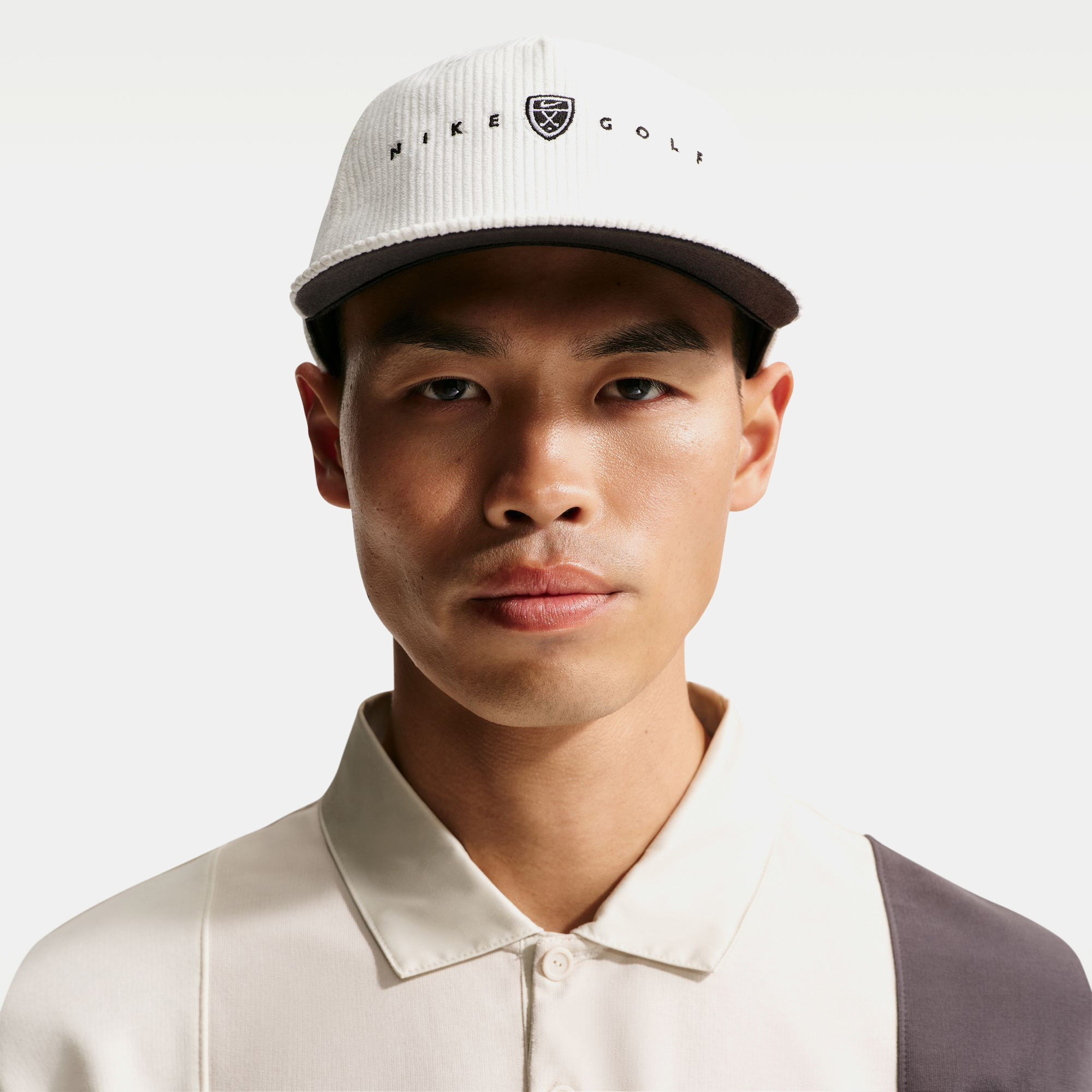 Nike Pro image number 2