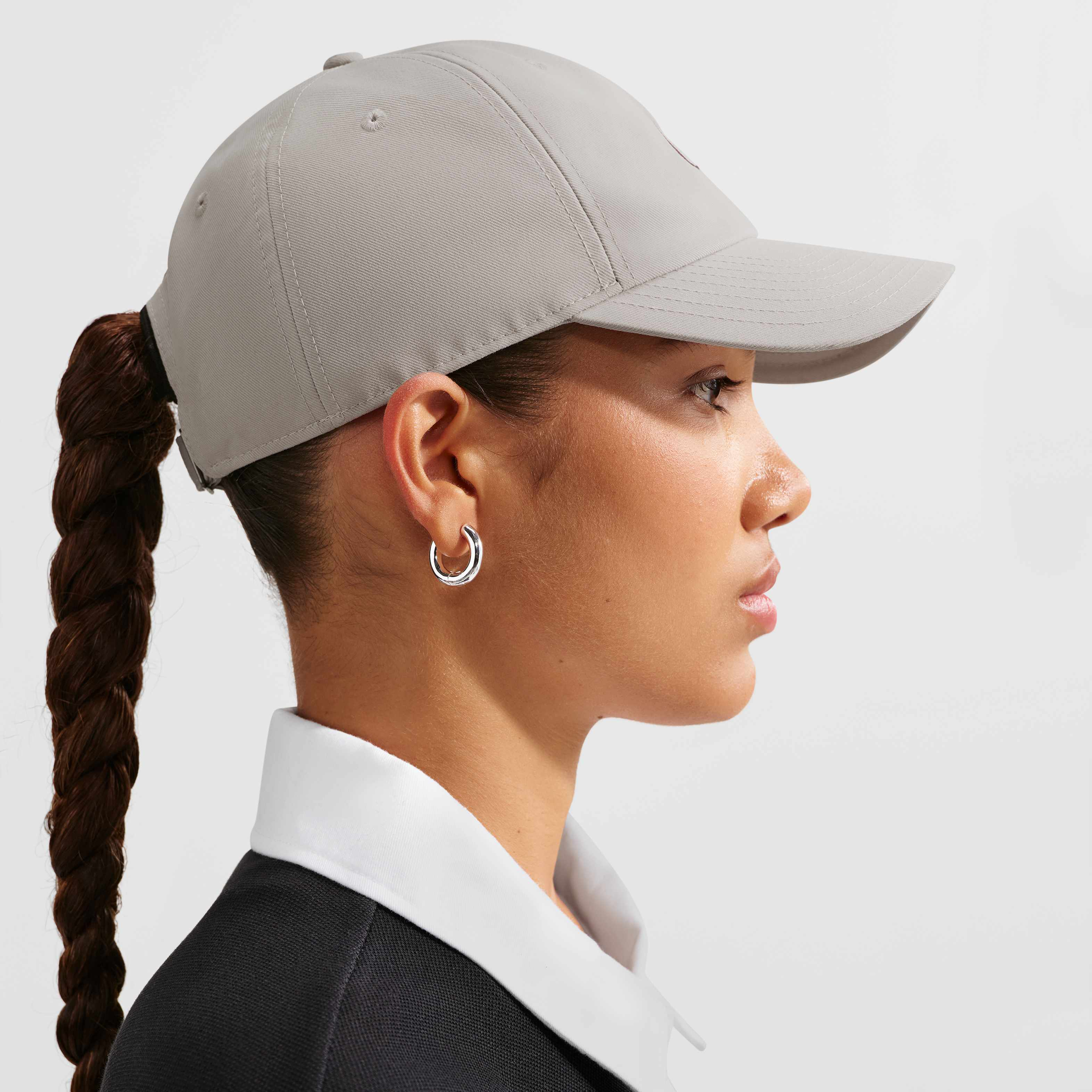 Nike Club image number 3