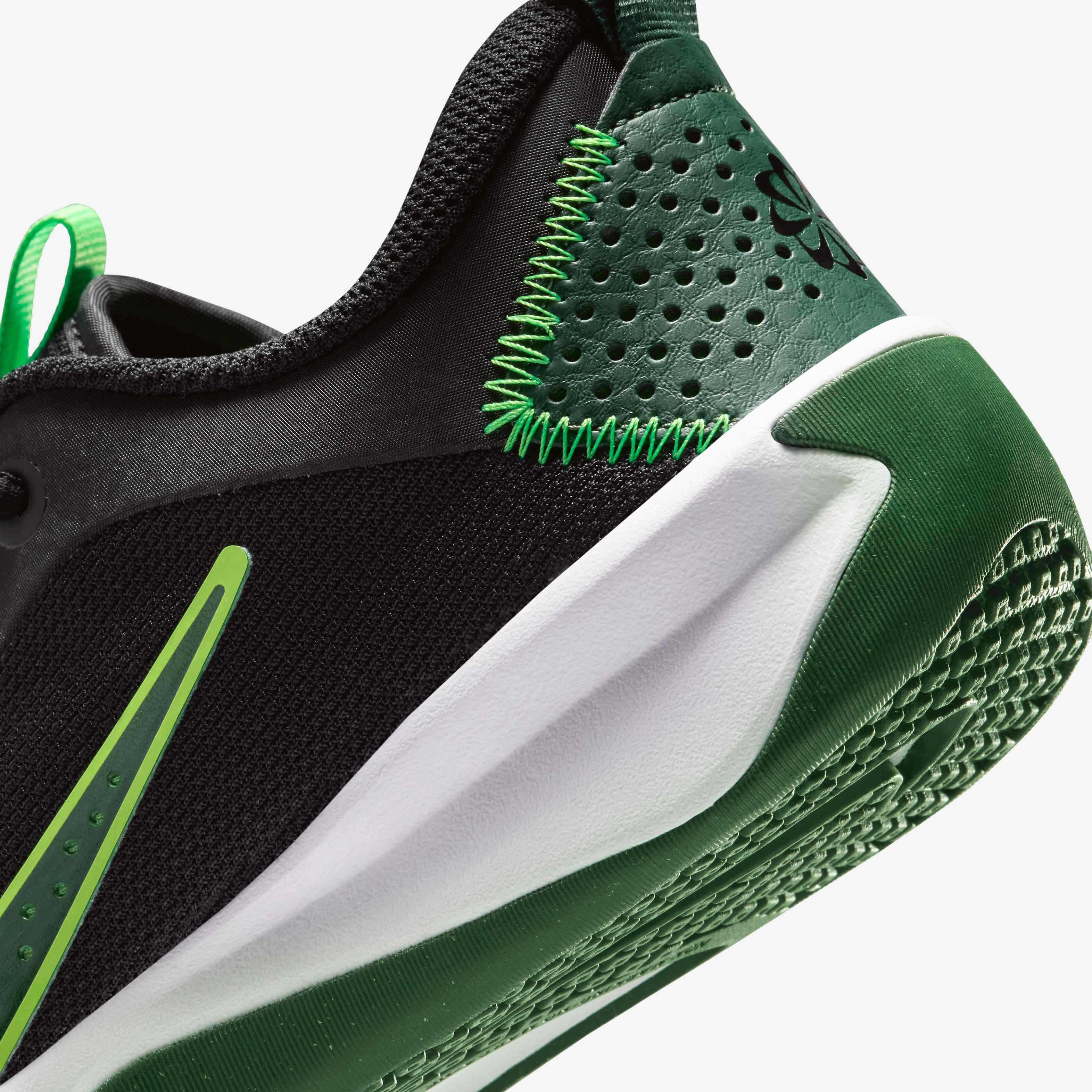 Nike Omni Multi-Court image number 7