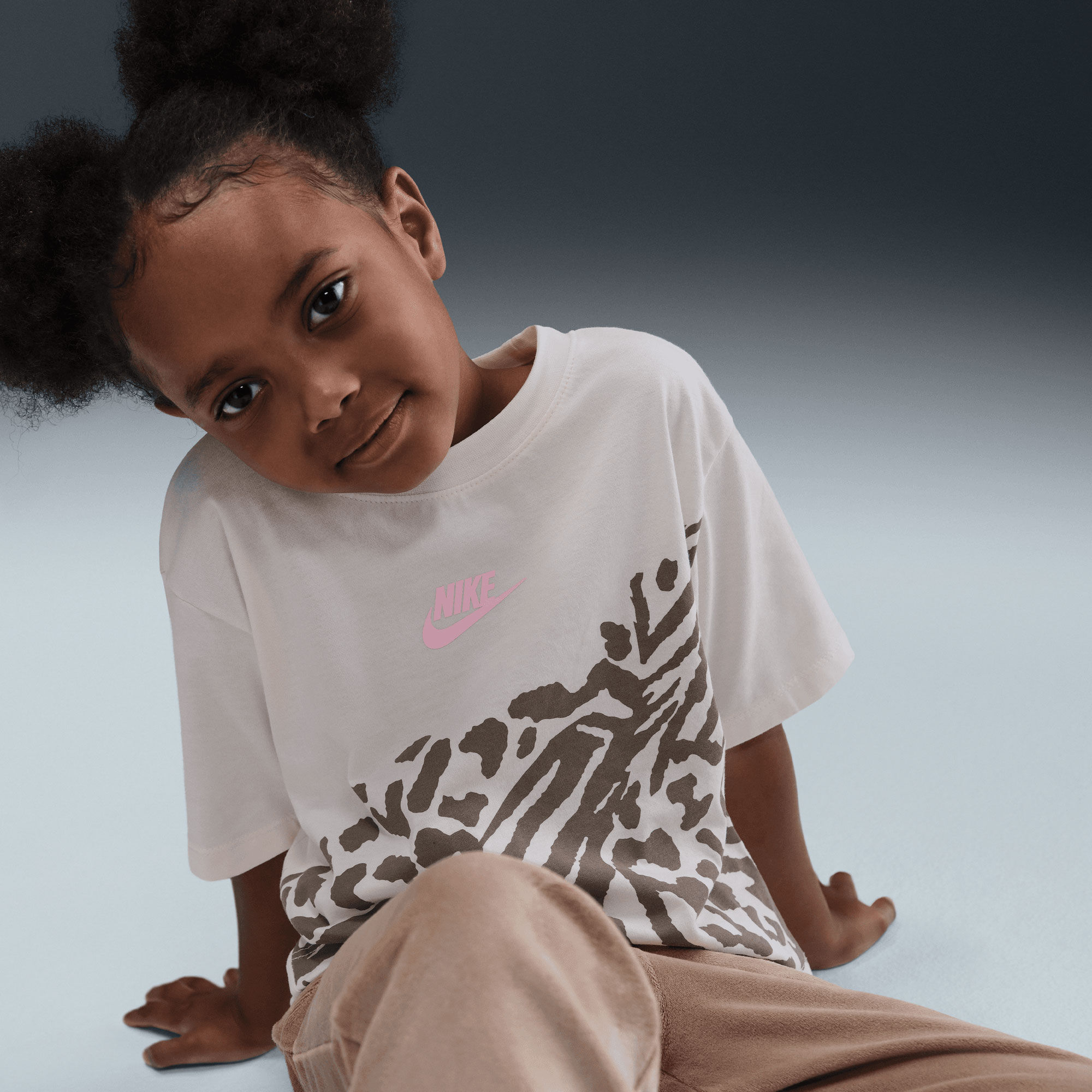 Nike Wild Warmth image number 4