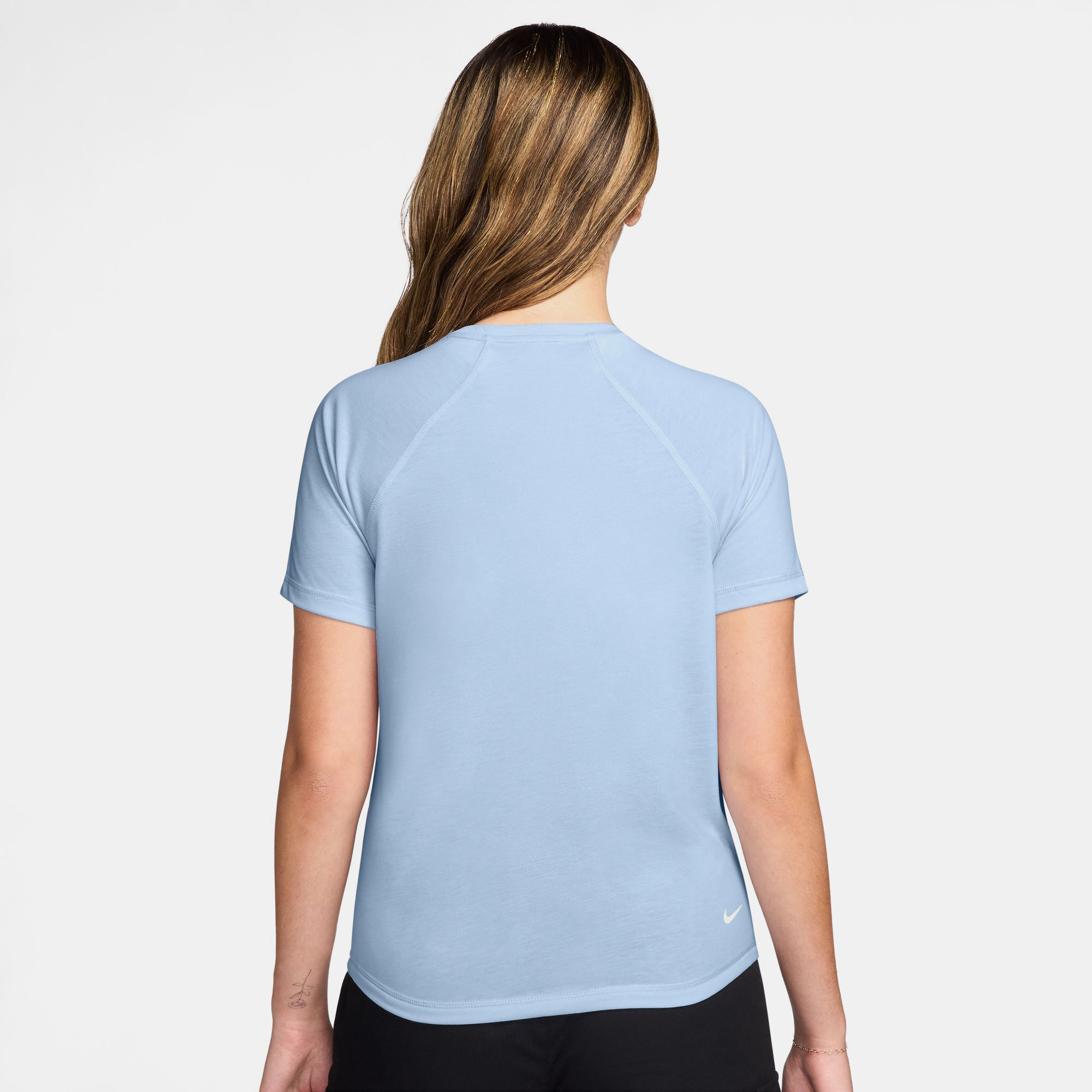 Nike ACG image number 1