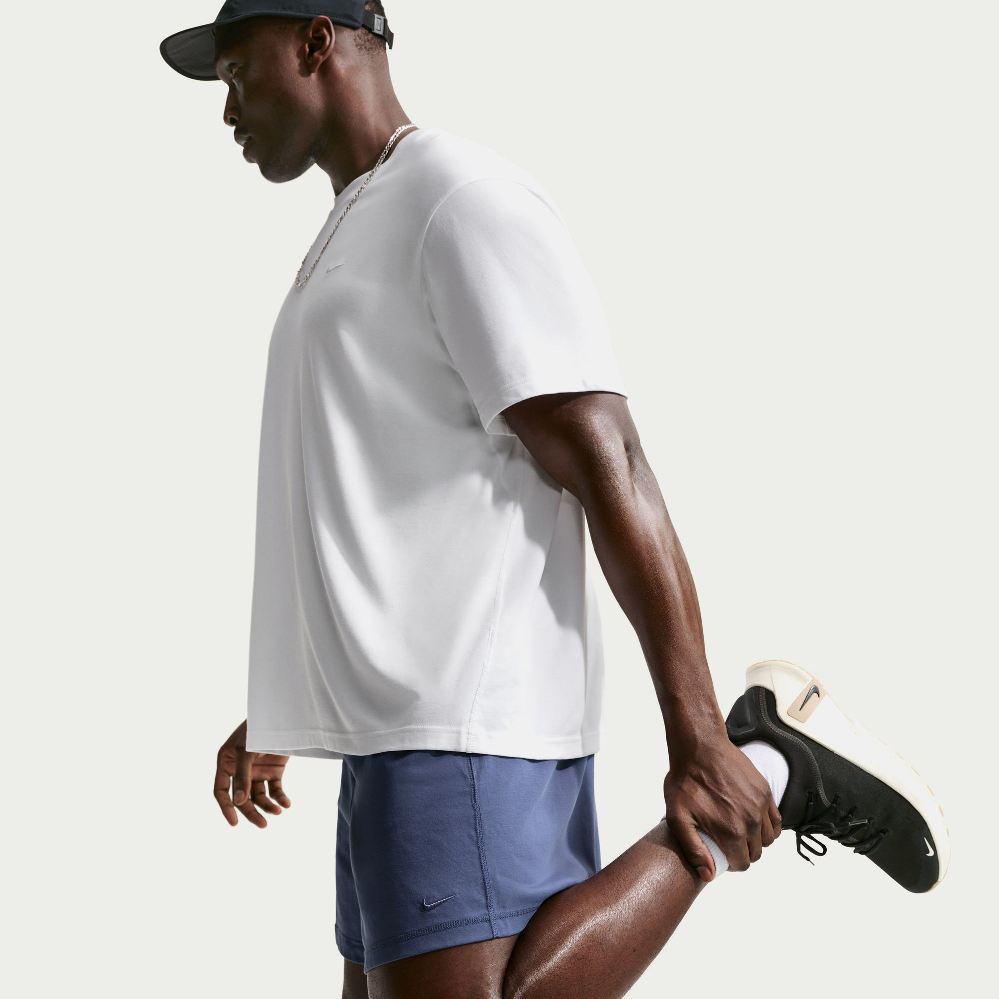 Nike image number 6