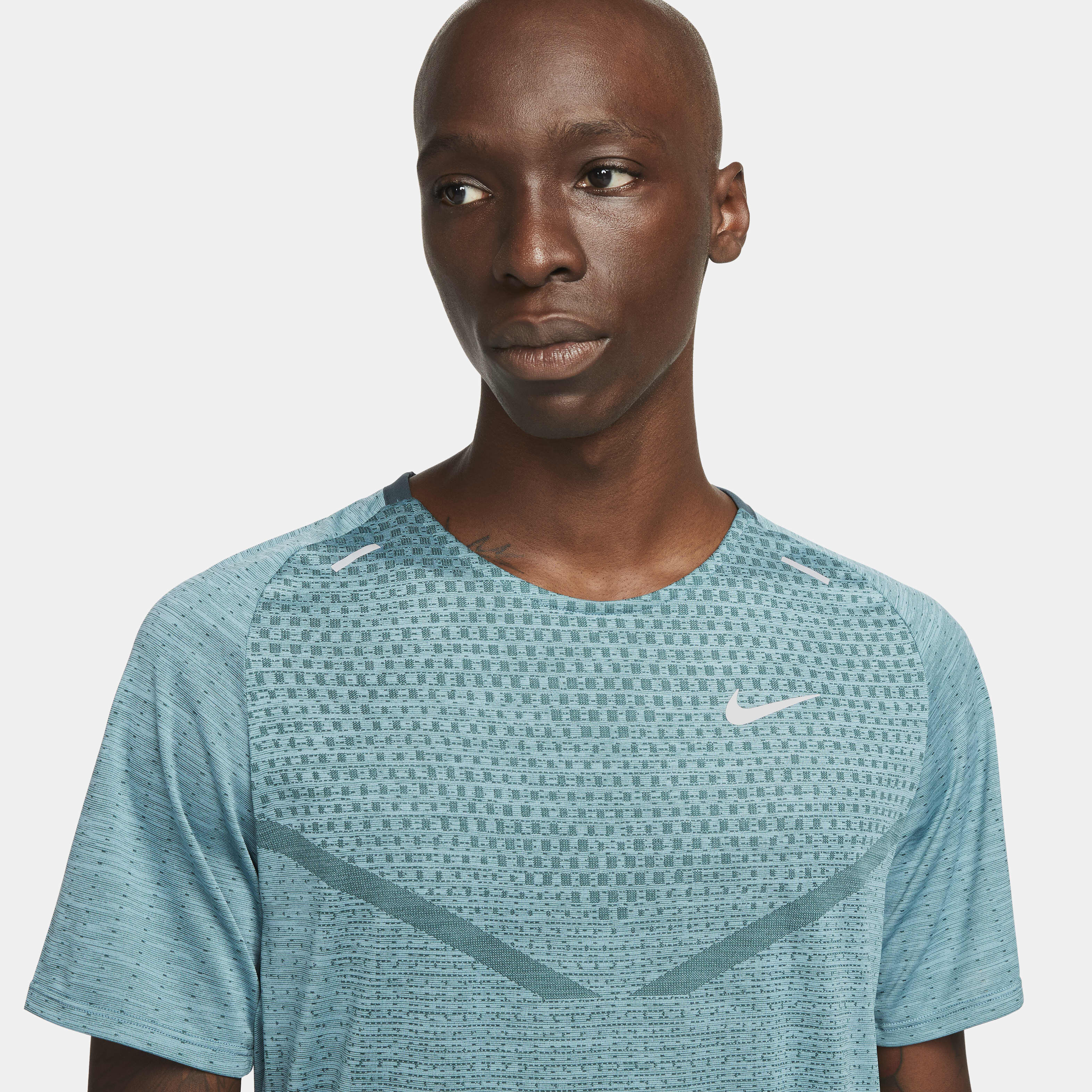 Nike Tech Knit image number 2