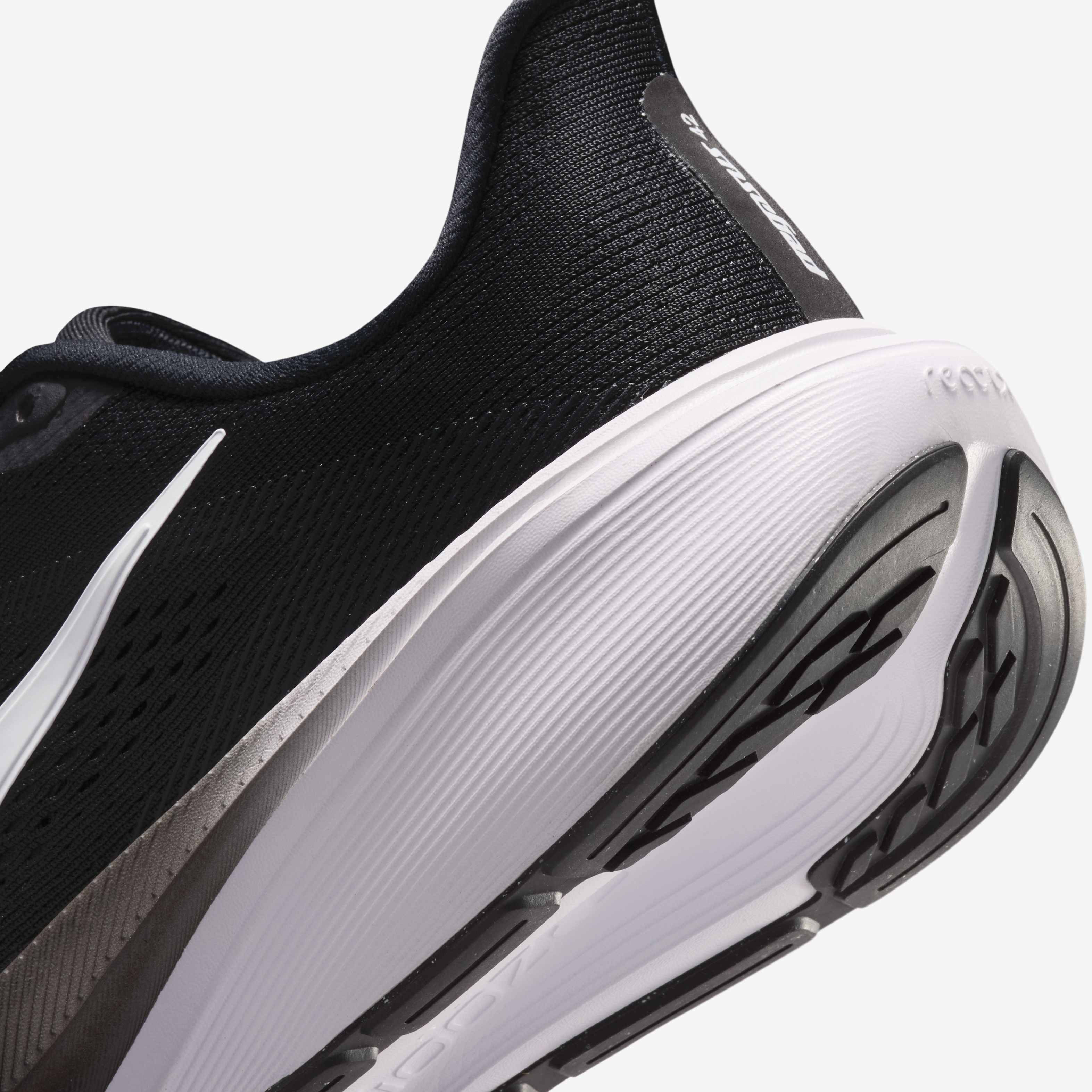 Nike Pegasus 42 image number 7