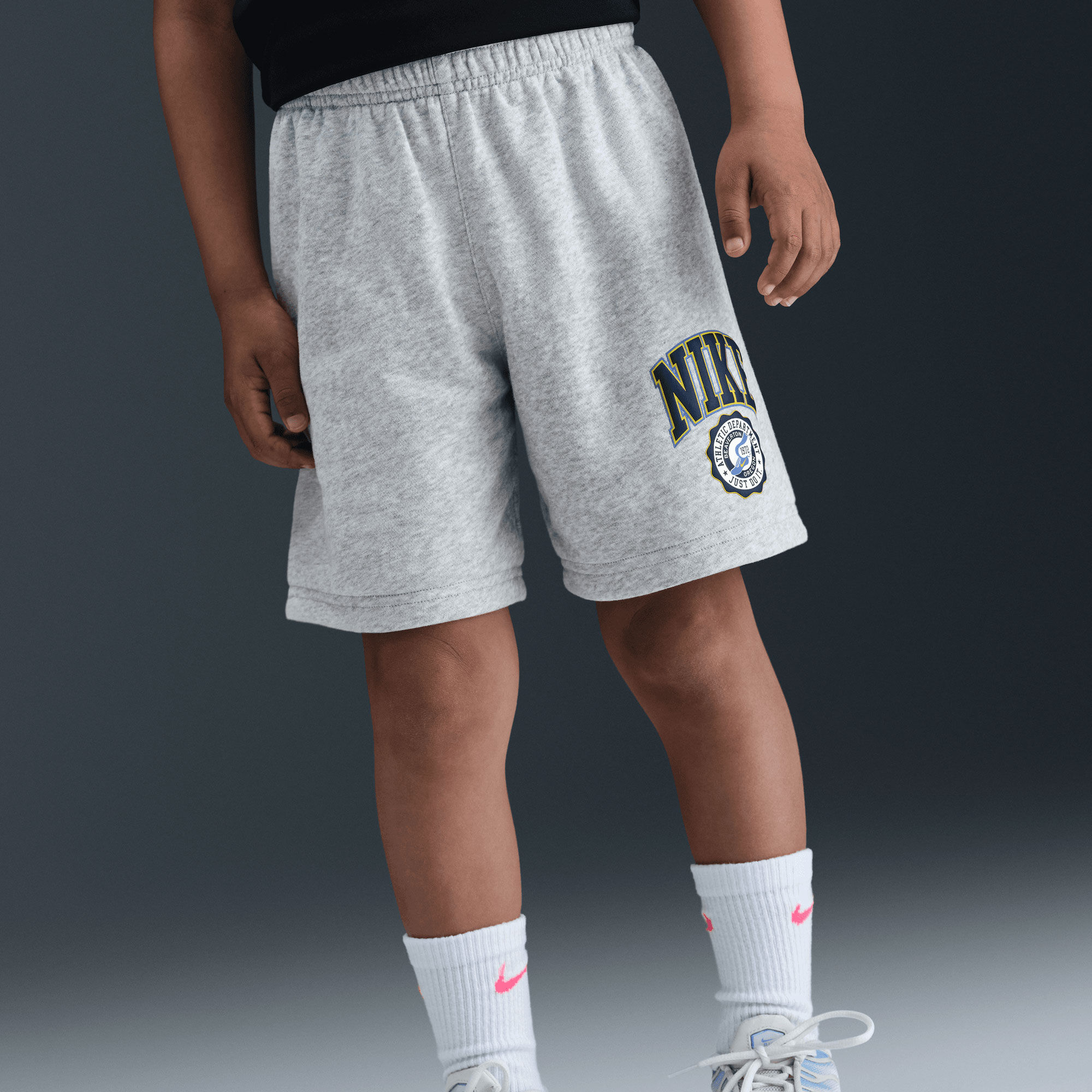 Nike Sportswear image number 3