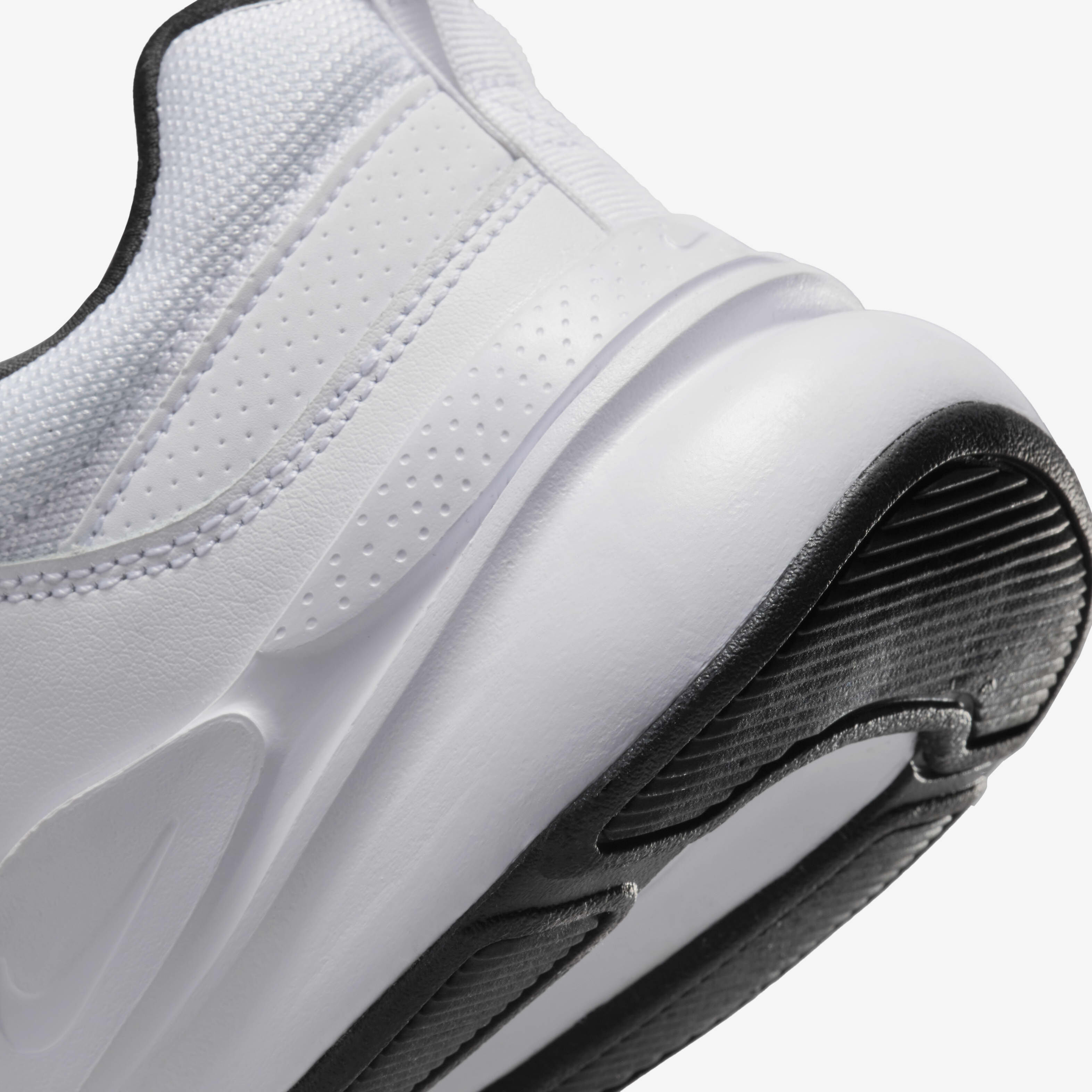 نايكي ديفاي اول داي image number 7