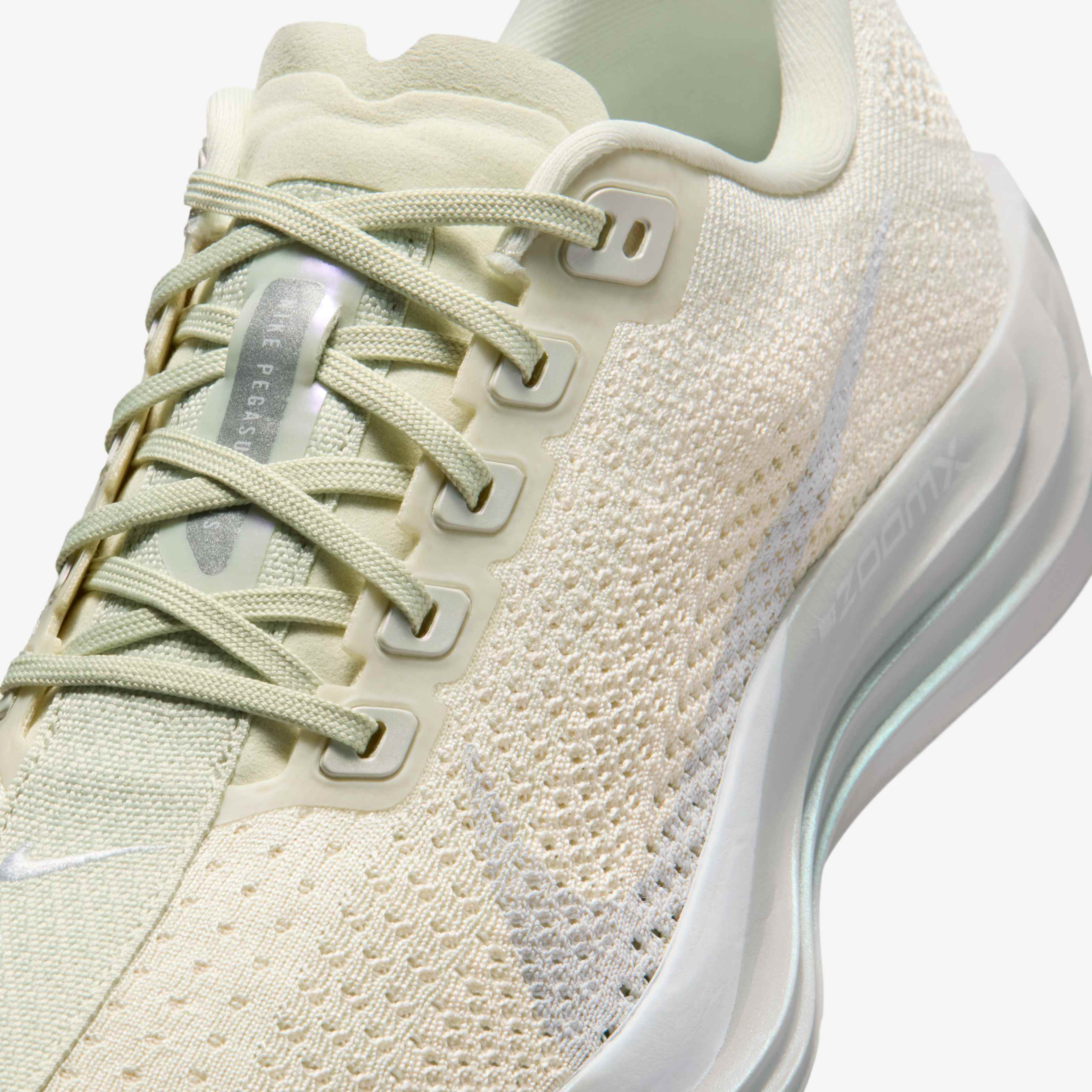 Nike Pegasus Plus image number 6