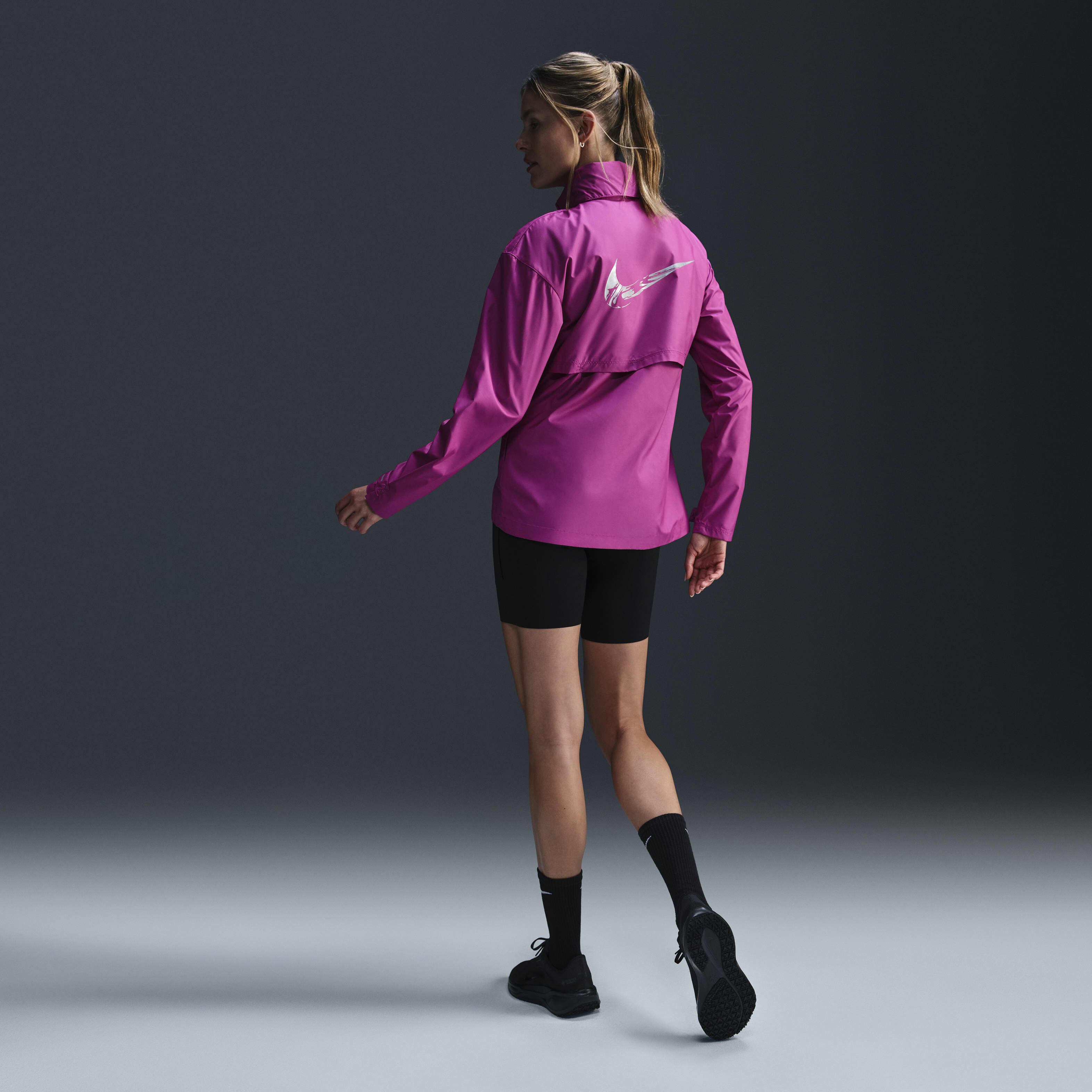 Nike Fast image number 4