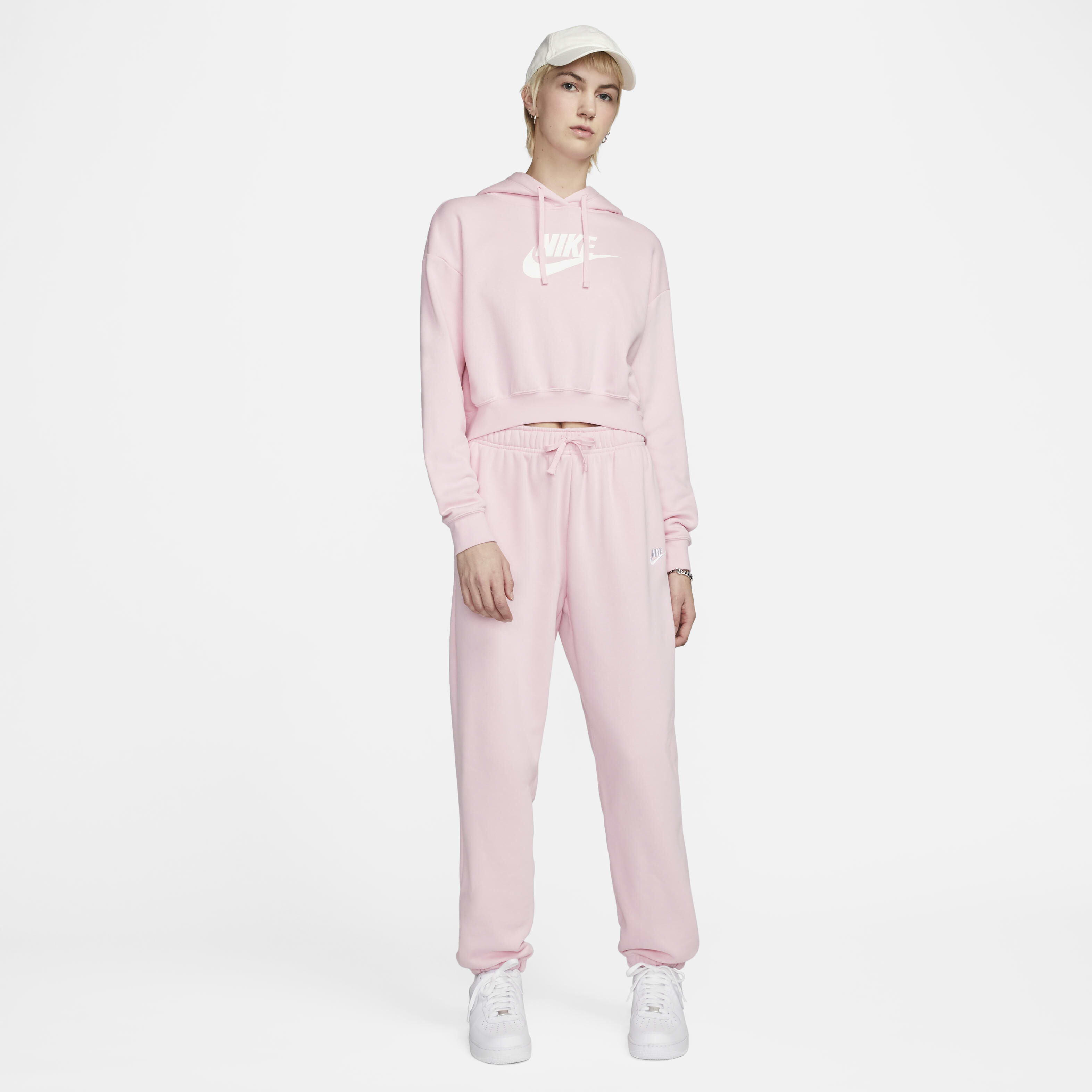 نايكي سبورتسوير كلوب فليس image number 3