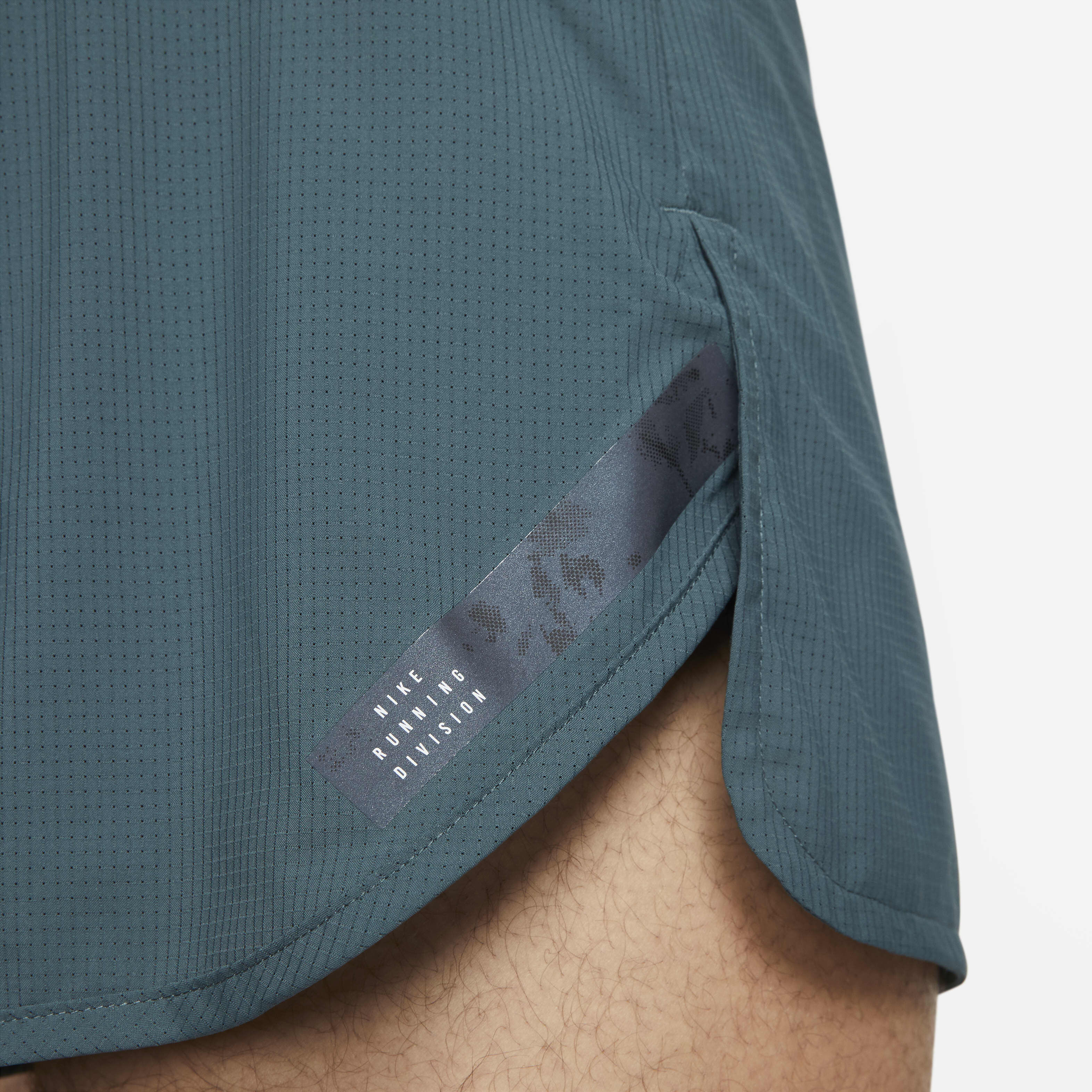 Nike Dri-FIT ADV Run Division image number 7