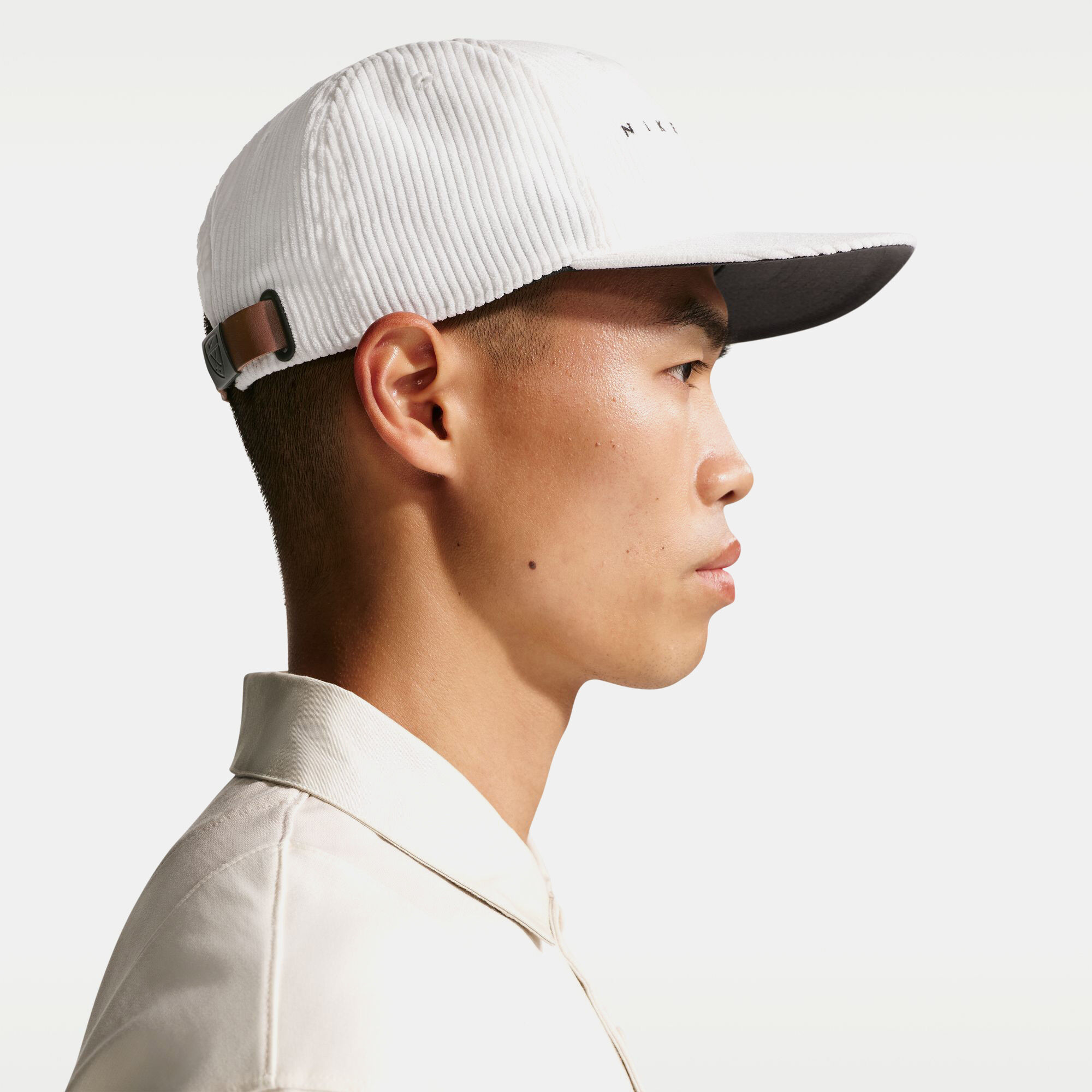 Nike Pro image number 6